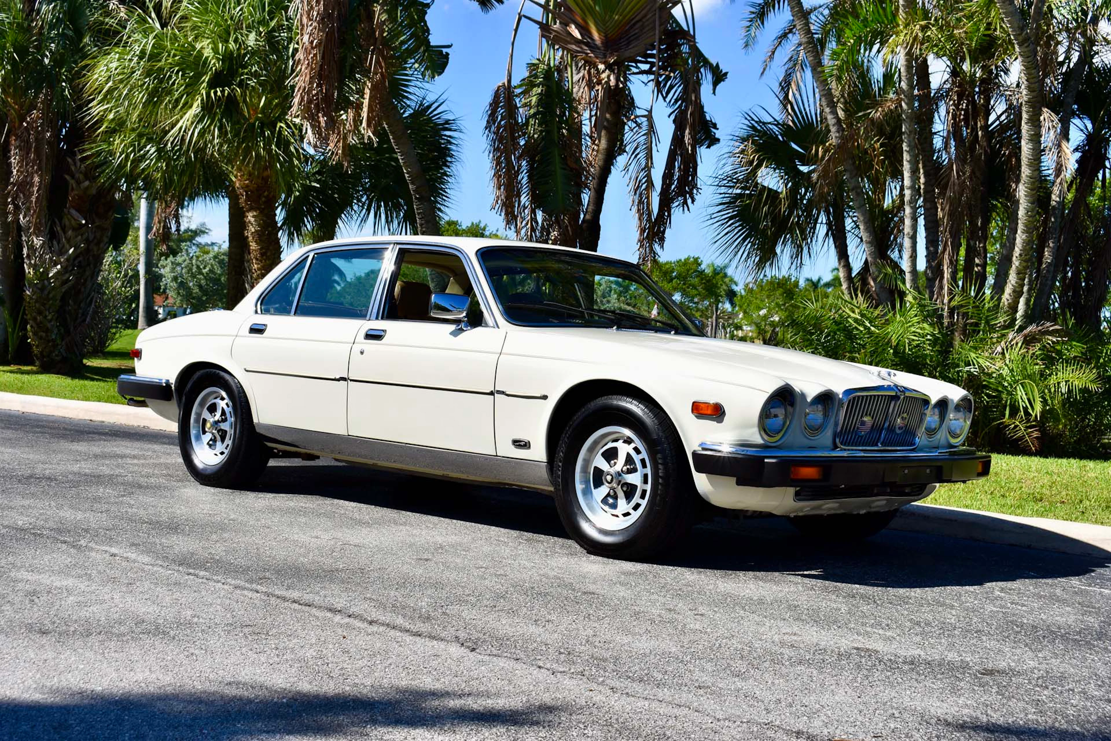 1987 Jaguar XJ6 Series III