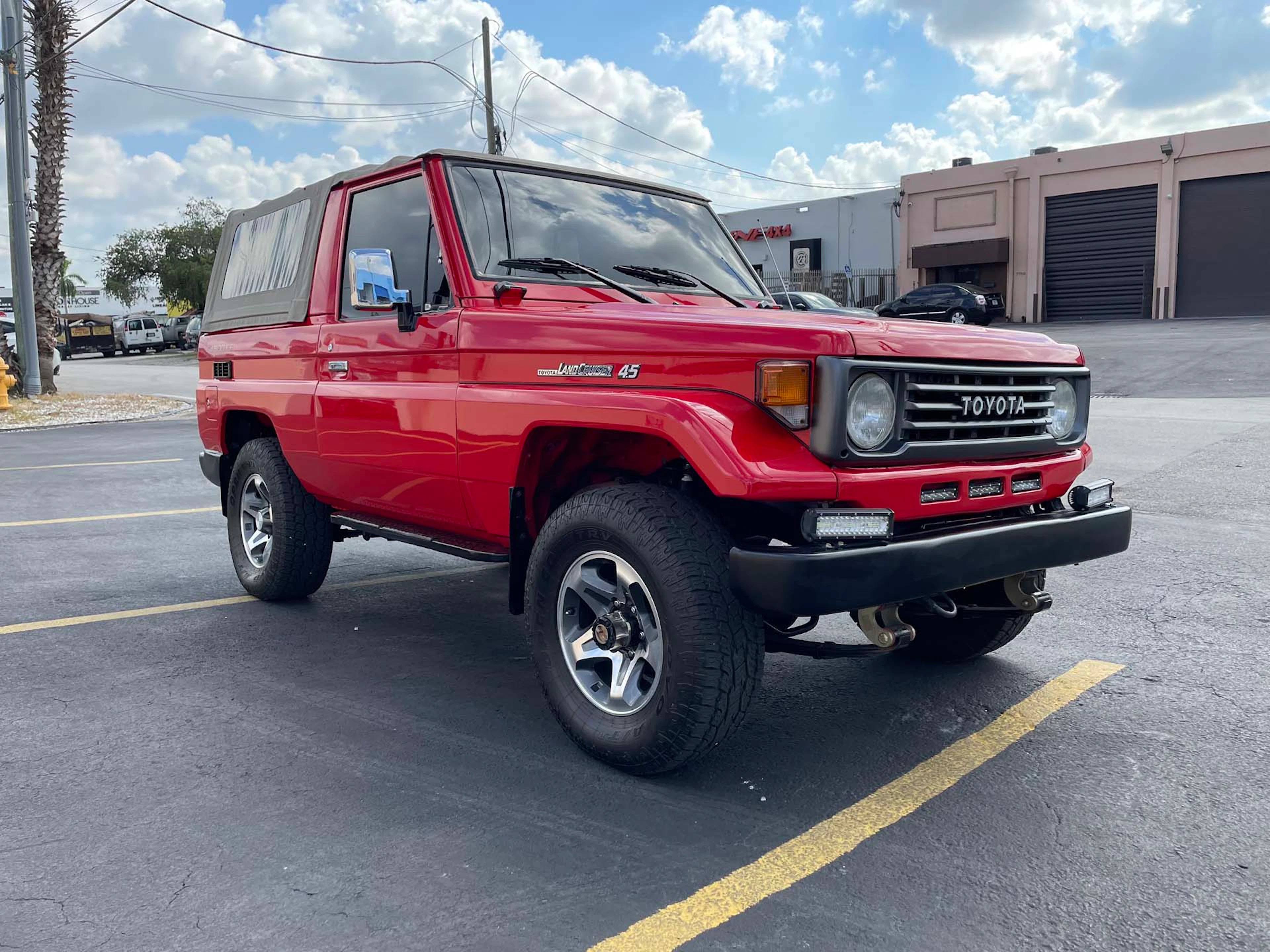 1995 Toyota Land Cruiser FZJ73