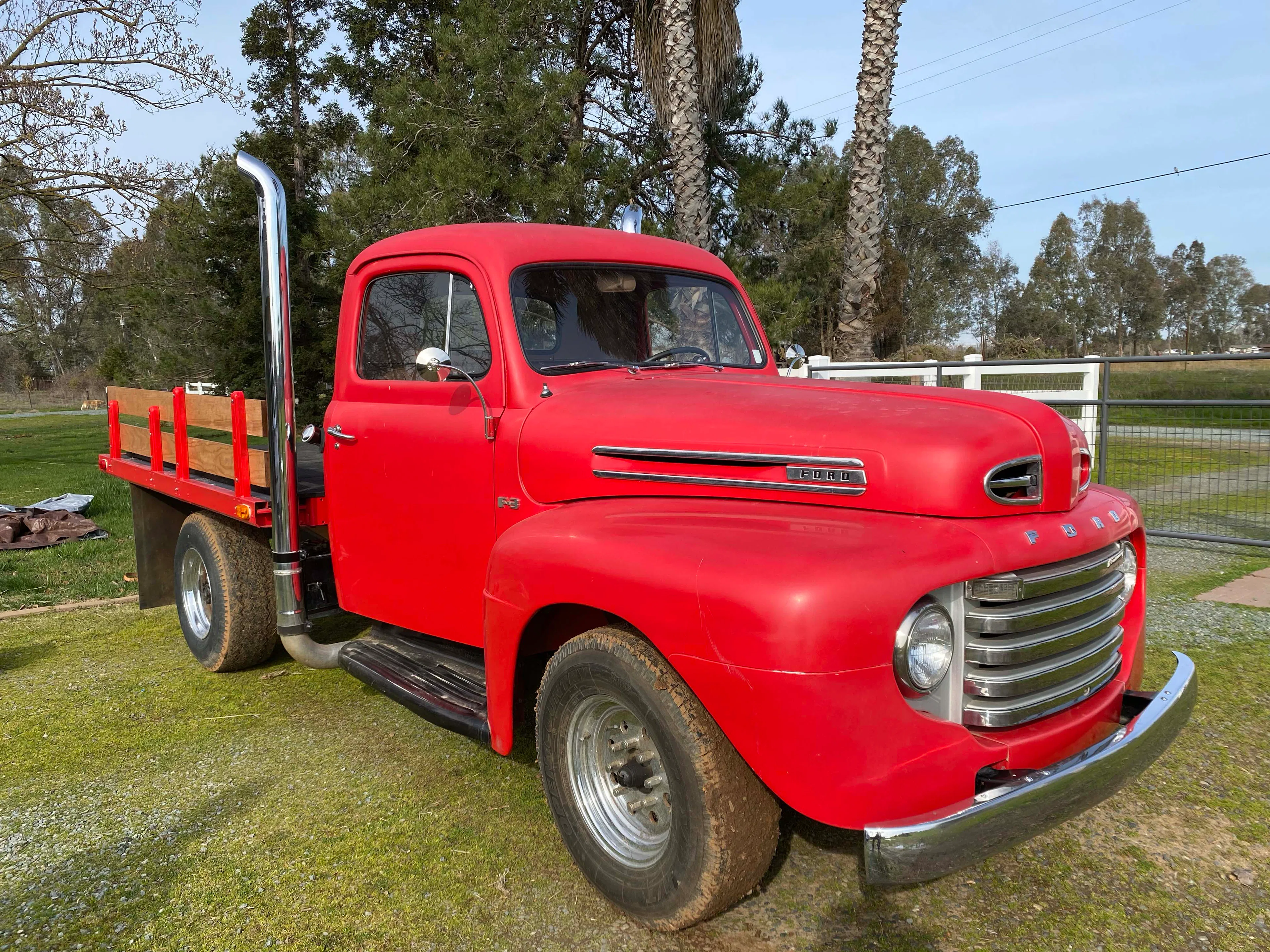 1948 Ford F-3 Flatbed