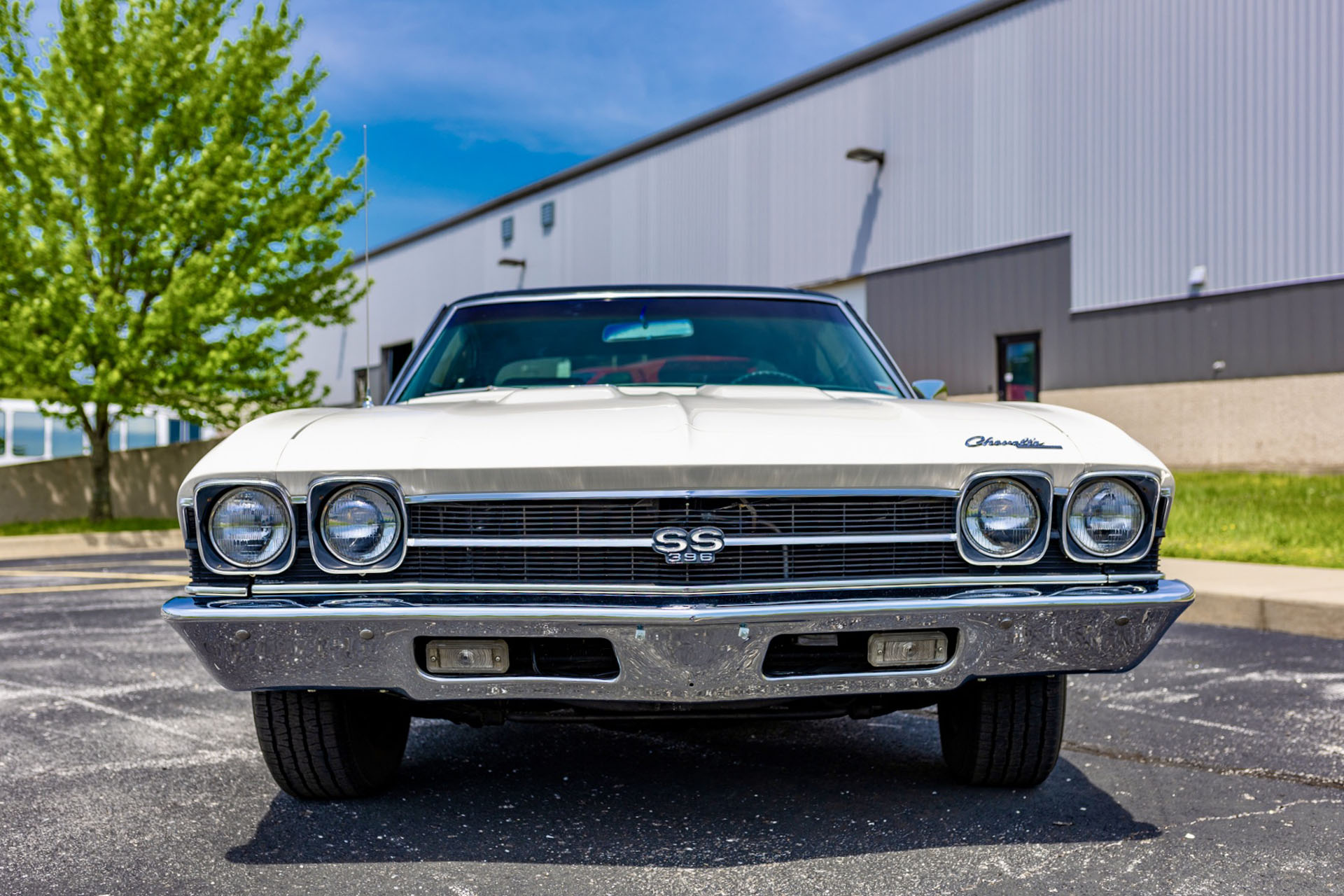 Kyosho 1969 CHEVY CHEVELLE Brushless W/ 11.1V Battery