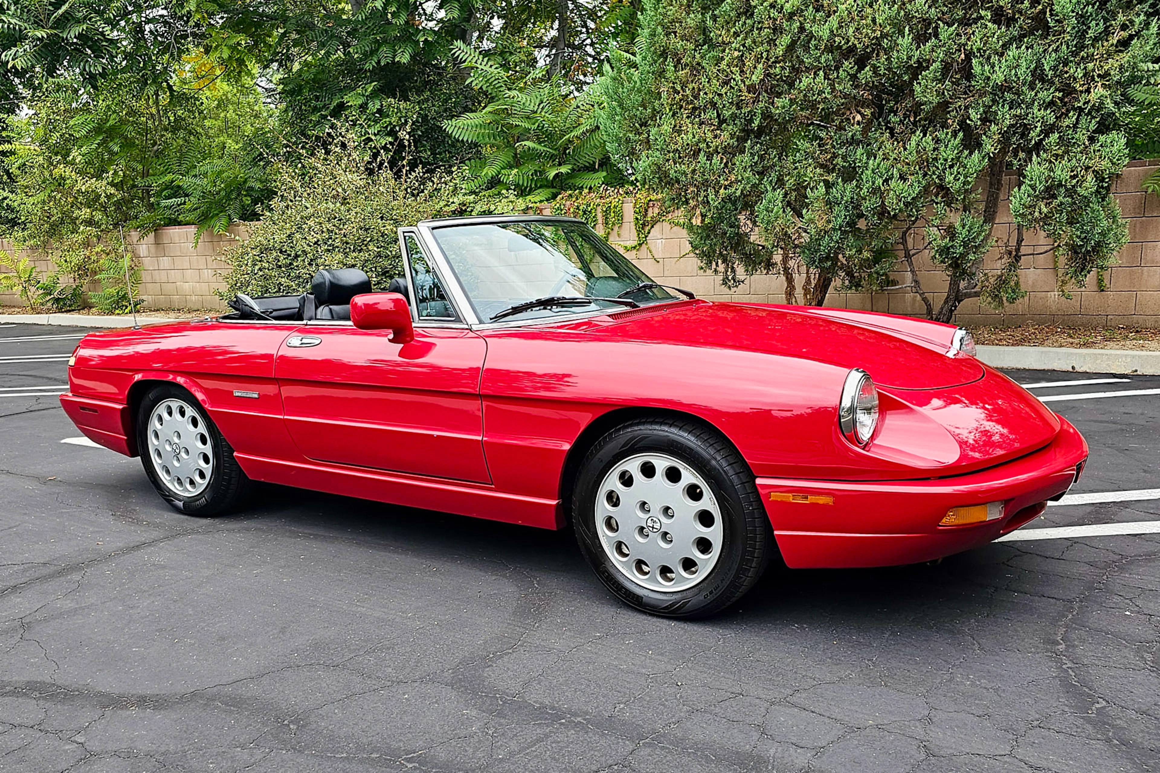 18k-Mile 1992 Alfa Romeo Spider Veloce Five-Speed
