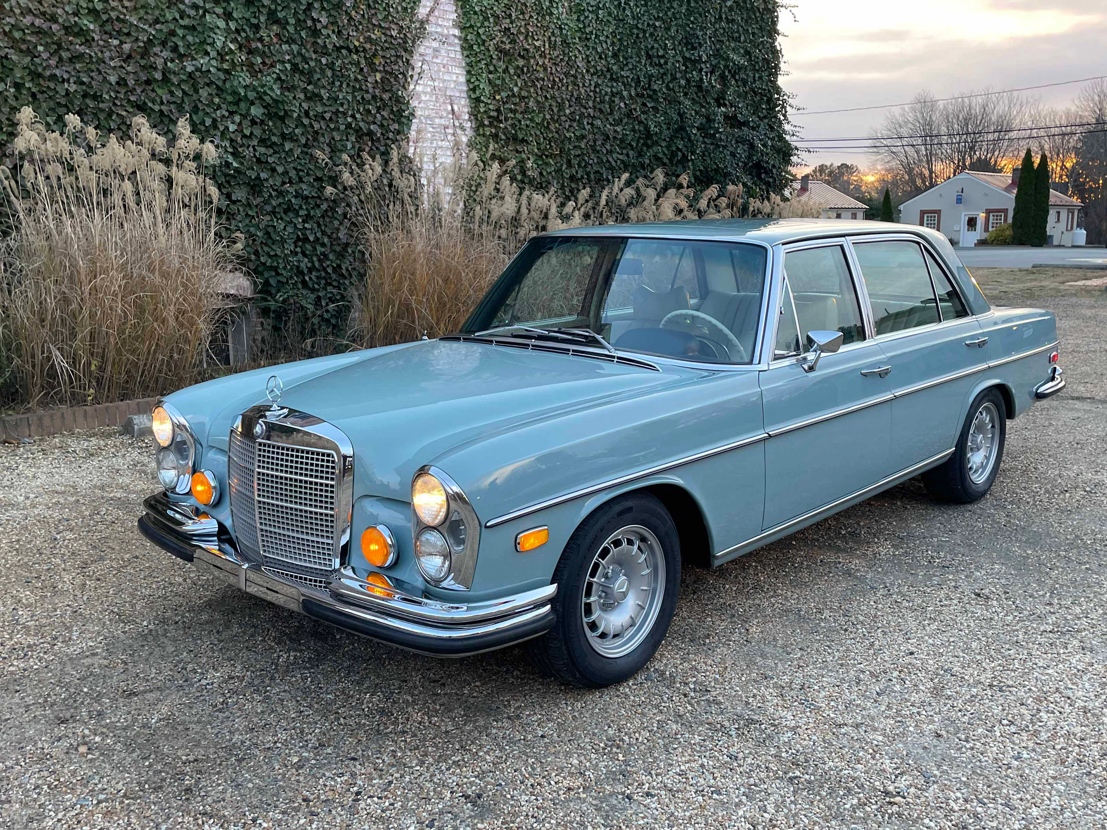 1970 Mercedes-Benz 300 SEL 6.3