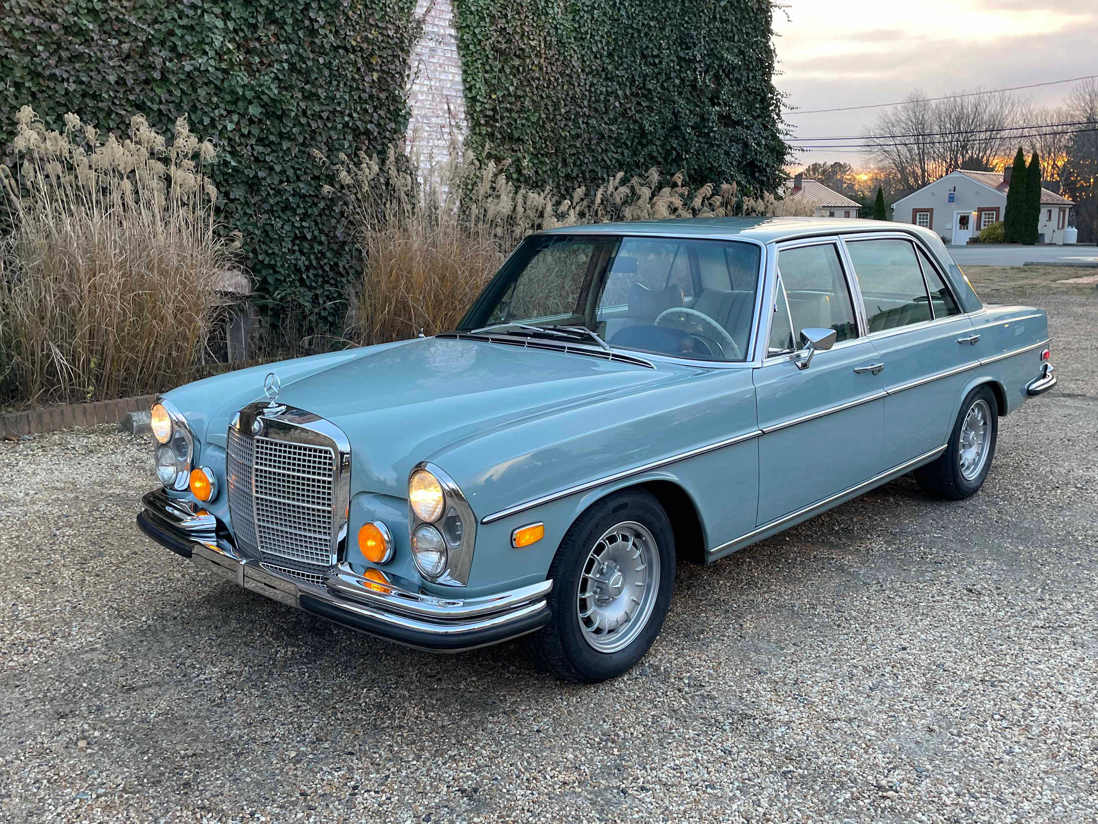 1970 Mercedes-Benz 300 SEL 6.3