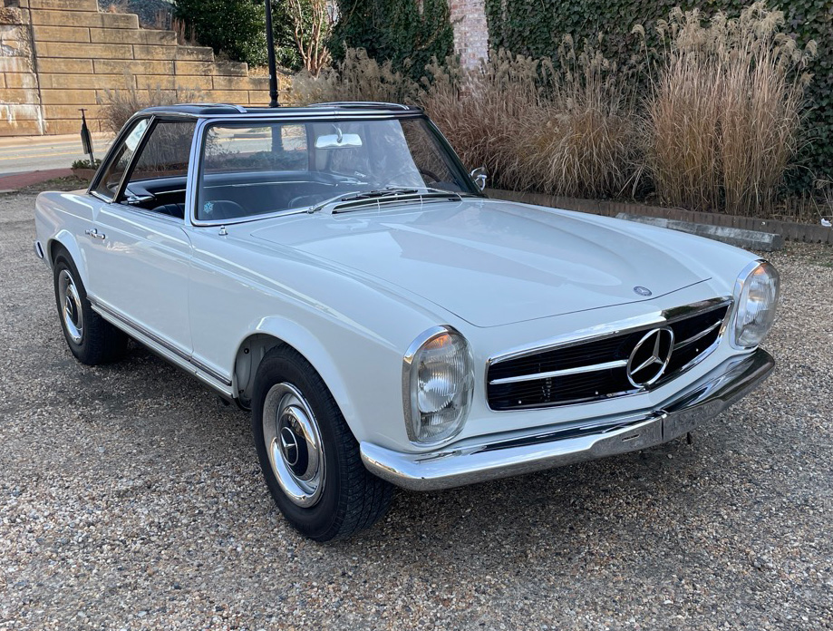 1966 Mercedes-Benz 230 SL