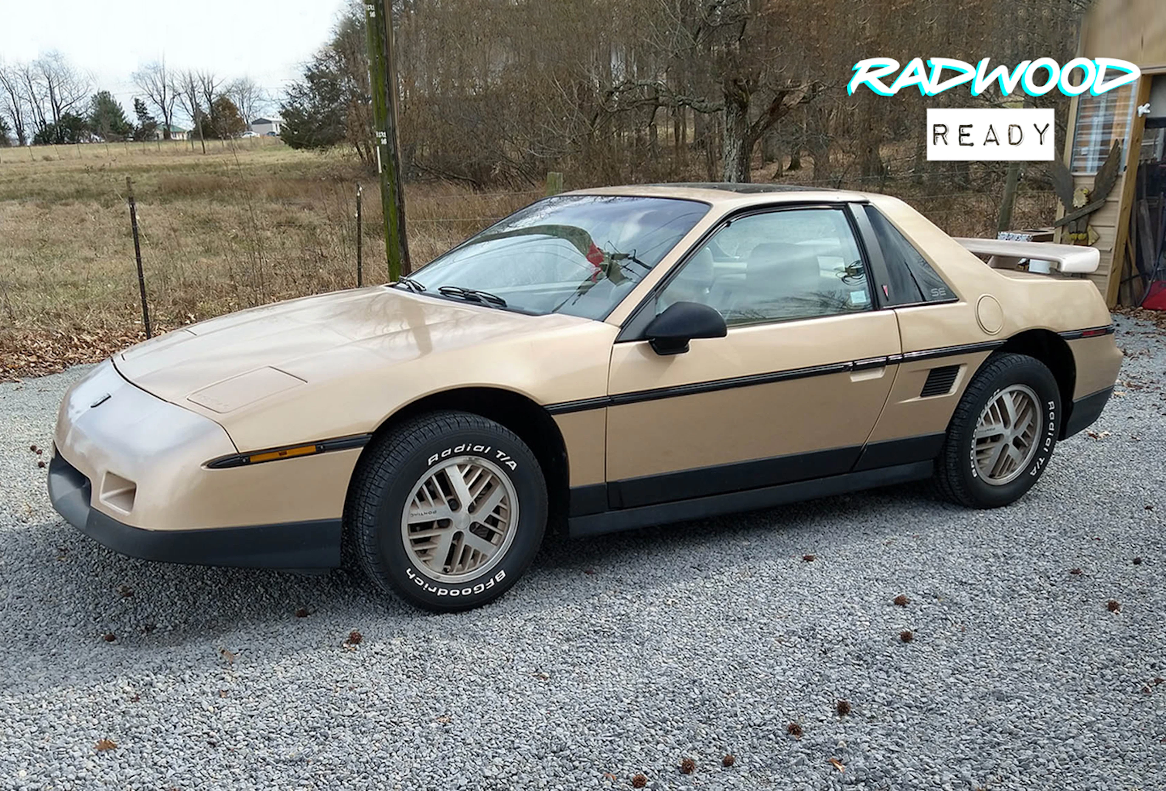 1986 Pontiac Fiero SE