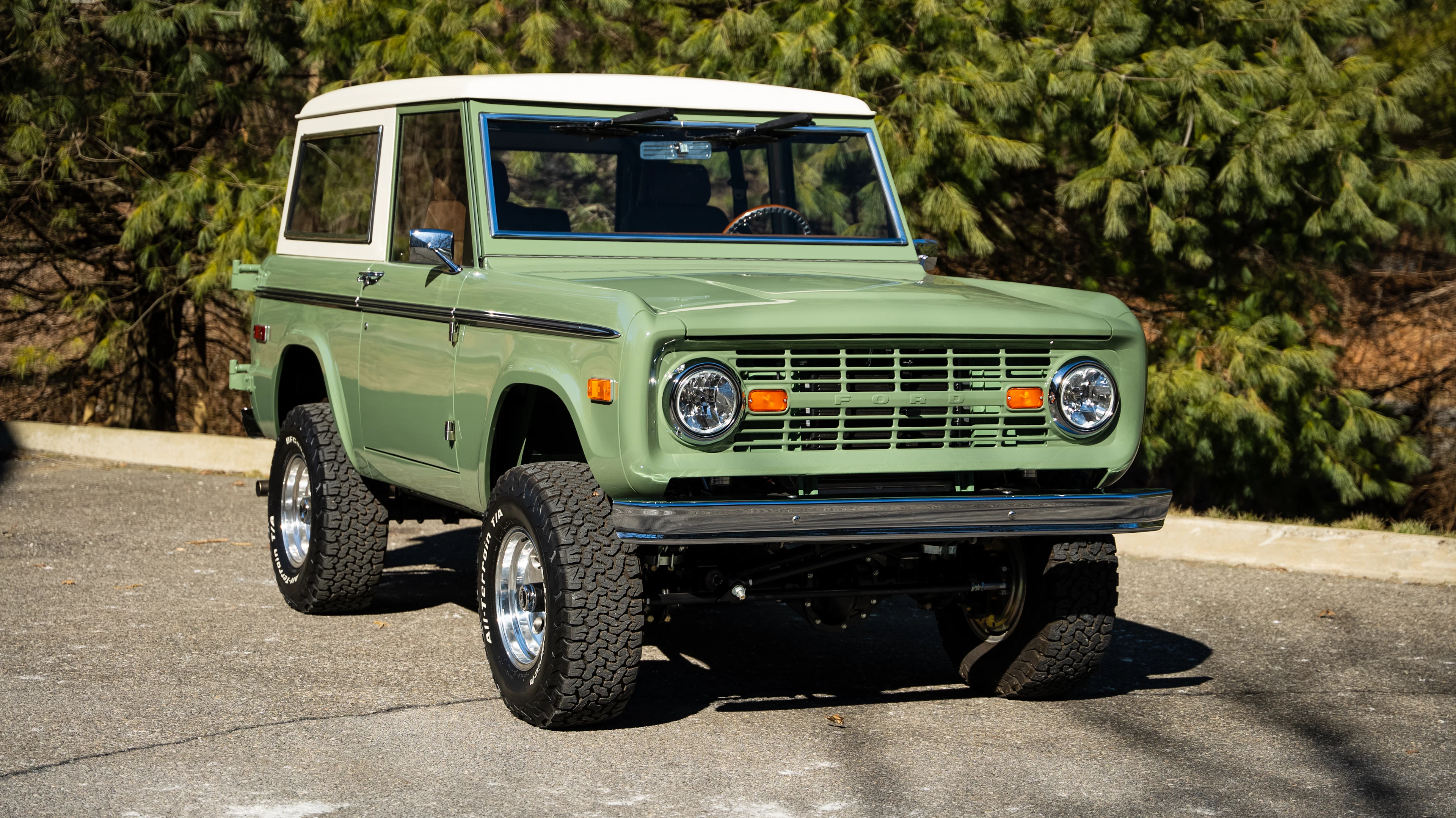 1967 Ford Bronco Restomod
