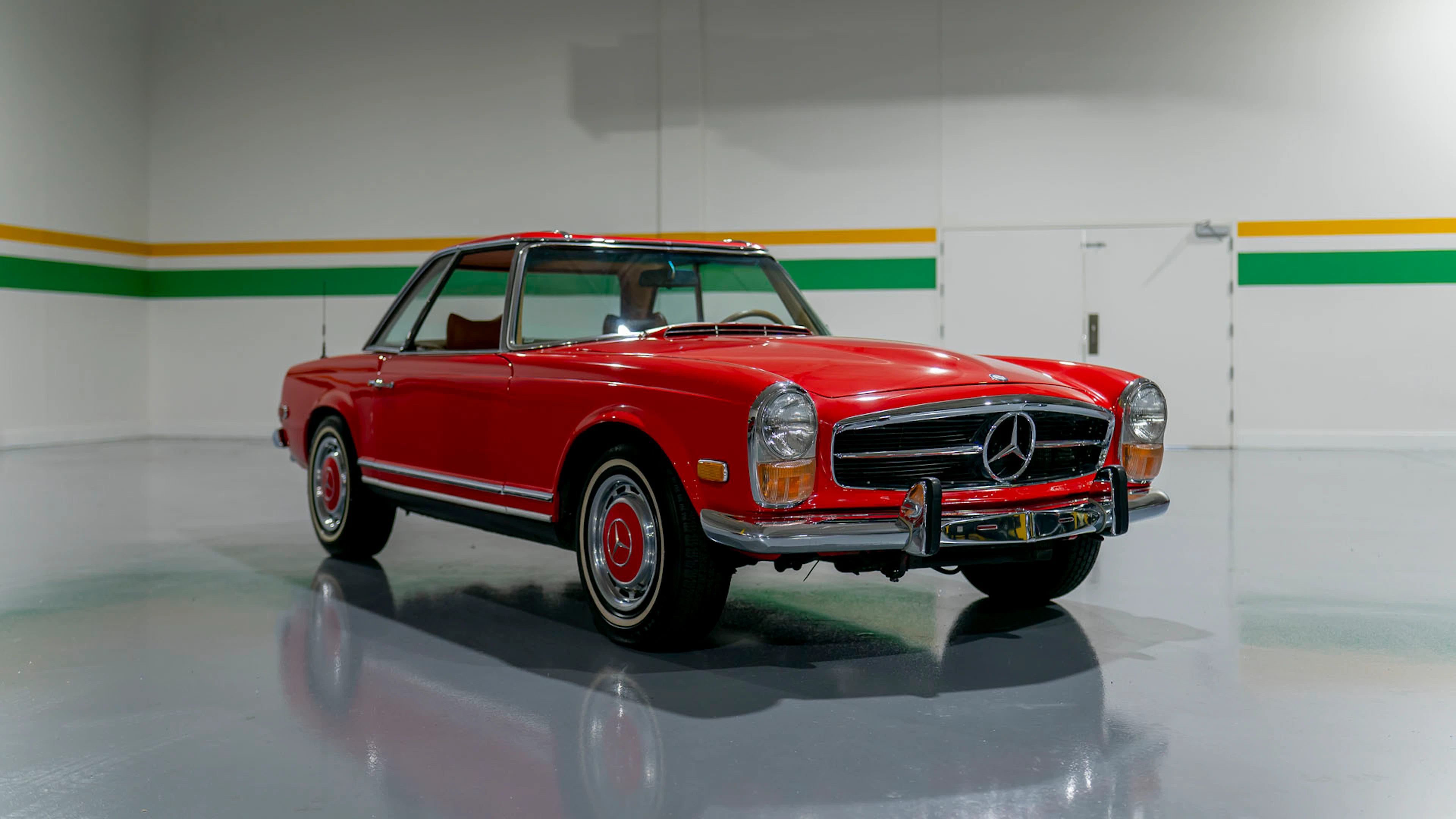 1970 Mercedes Benz 280 SL "Pagoda"