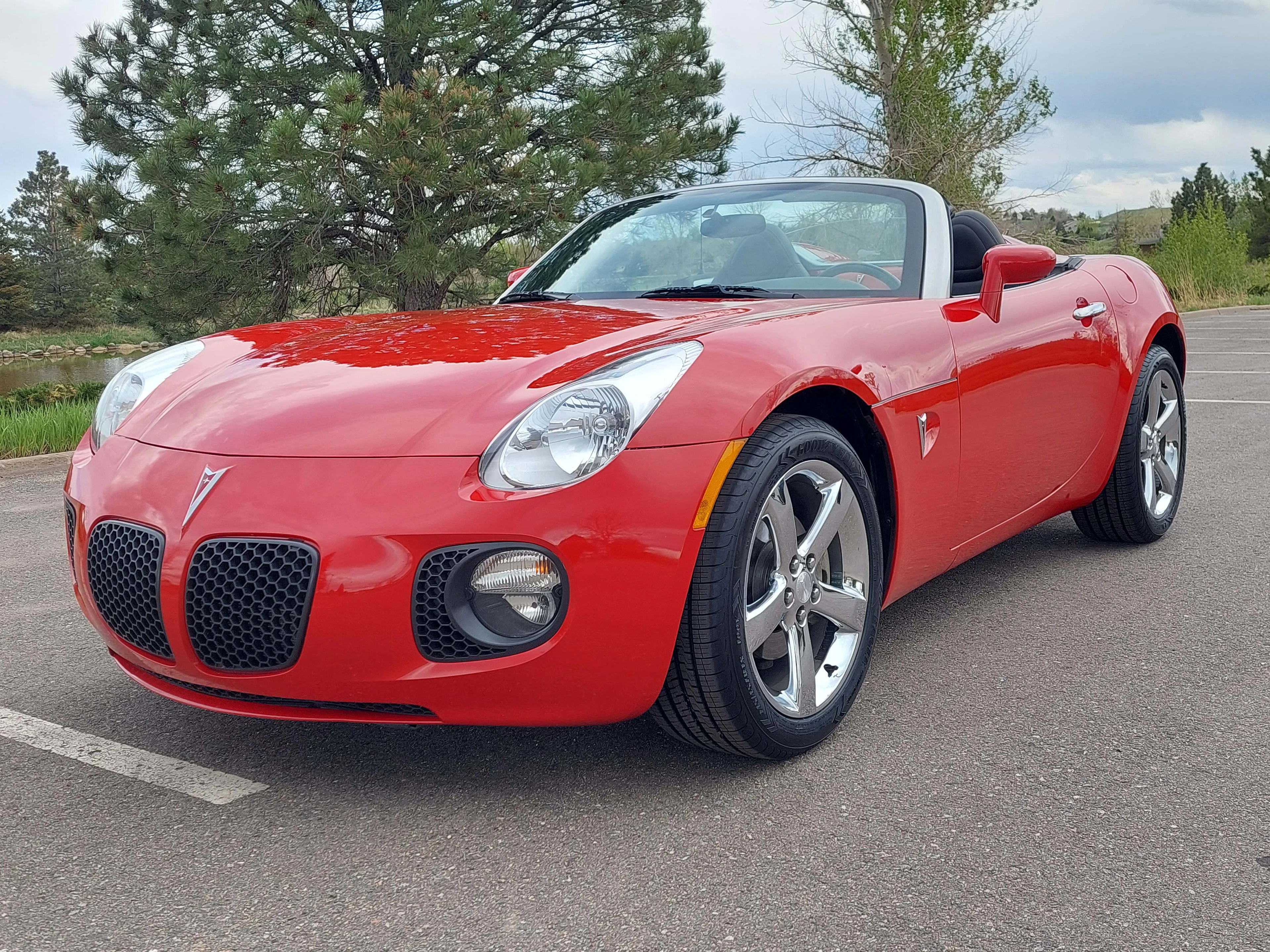 37k-Mile 2007 Pontiac Solstice GXP