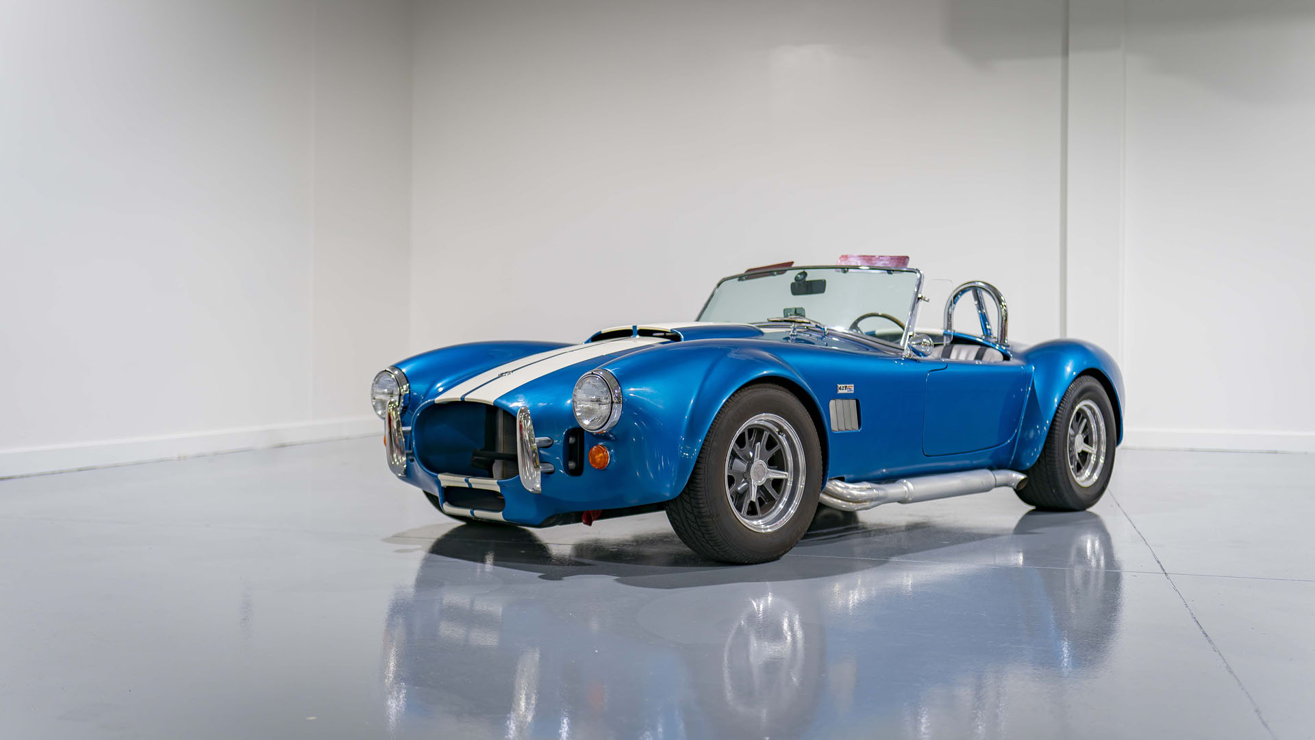 Buy 1965 Shelby Cobra 427 1/24 online for 32,95€