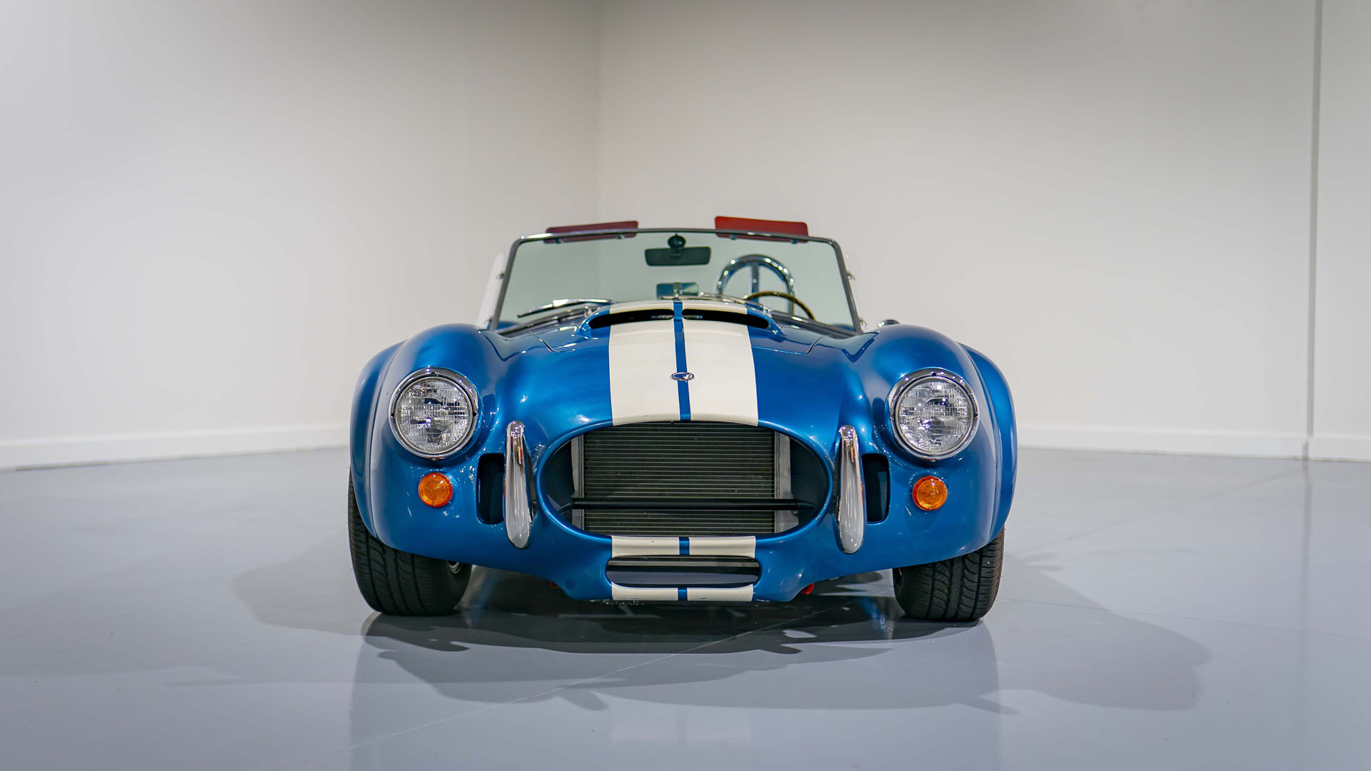 Buy 1965 Shelby Cobra 427 1/24 online for 32,95€