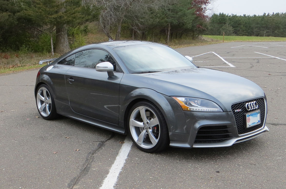 8,800-Mile 2013 Audi TT RS Six-Speed