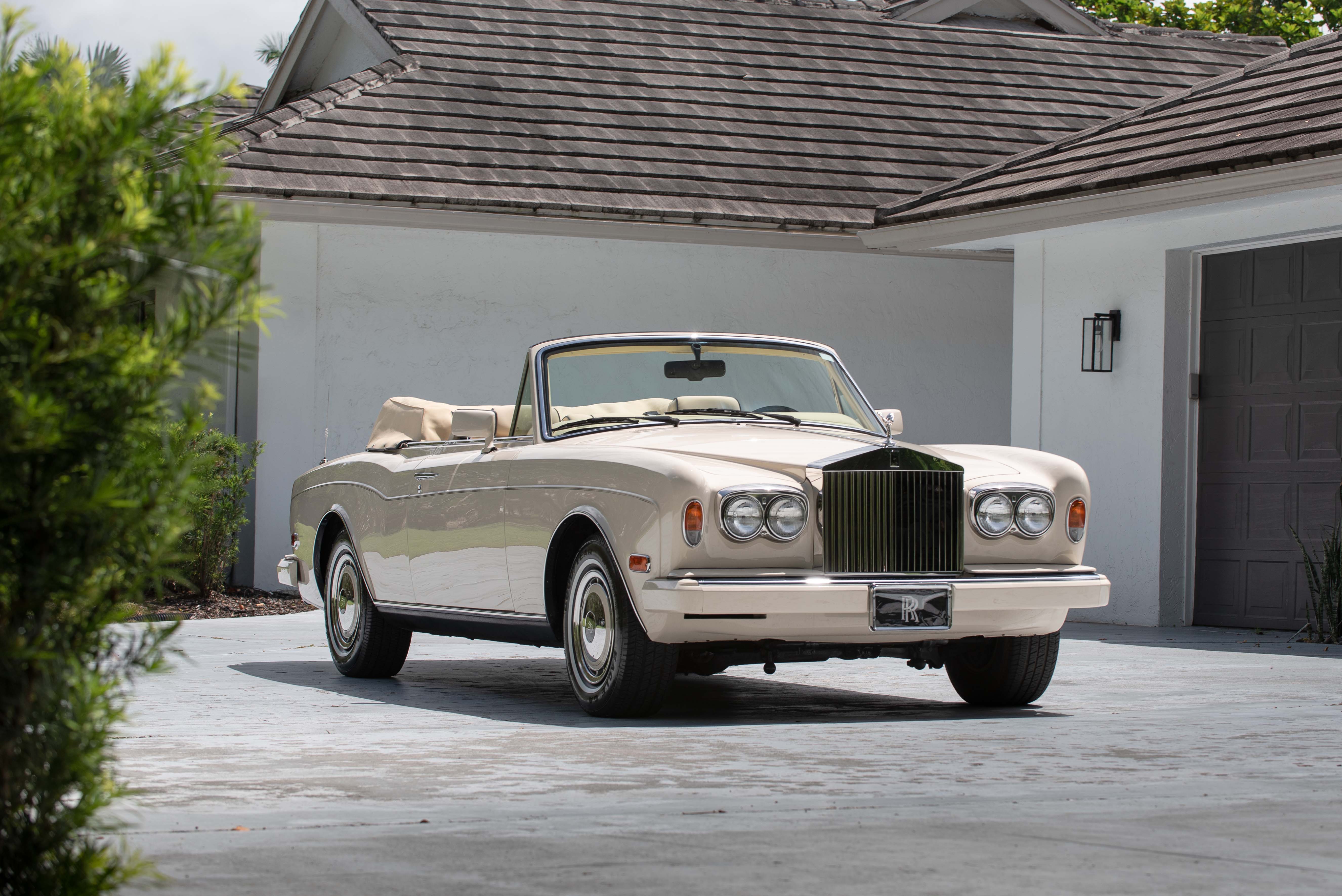 Franklin Mint 1993 Rolls Royce Corniche IV Anniversary