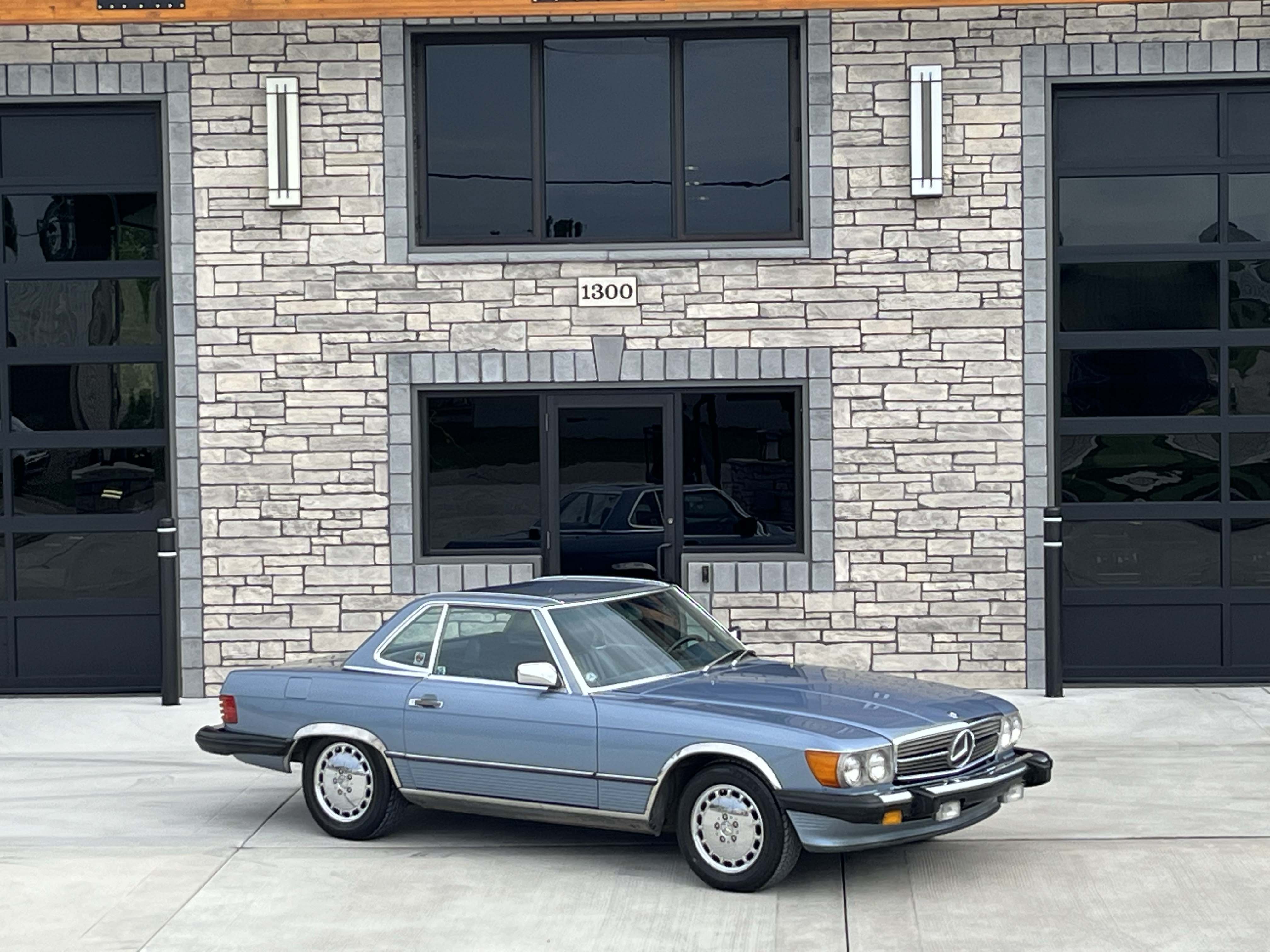 1987 Mercedes-Benz 560 SL for sale