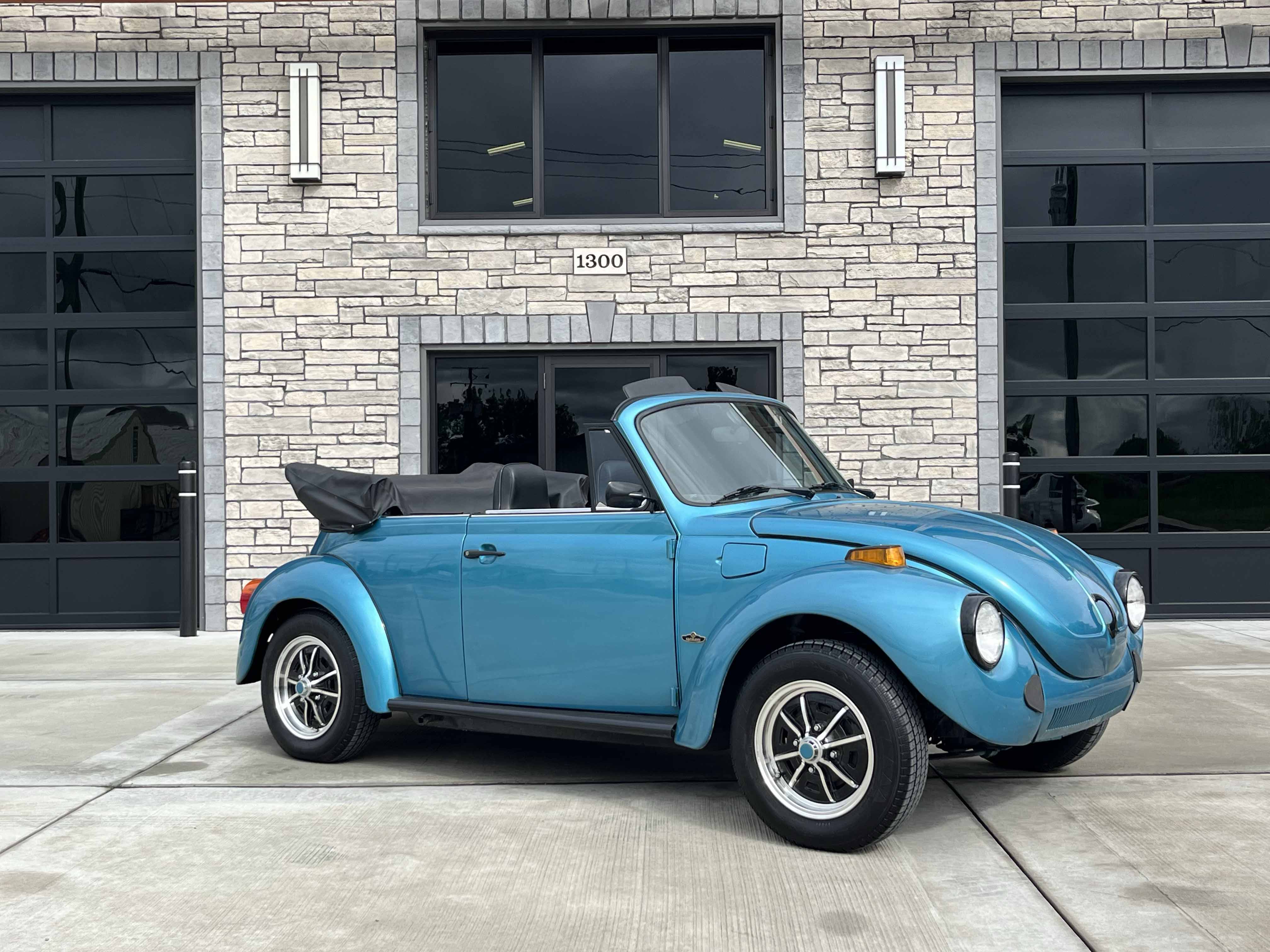 1976 Volkswagen Super Beetle Convertible