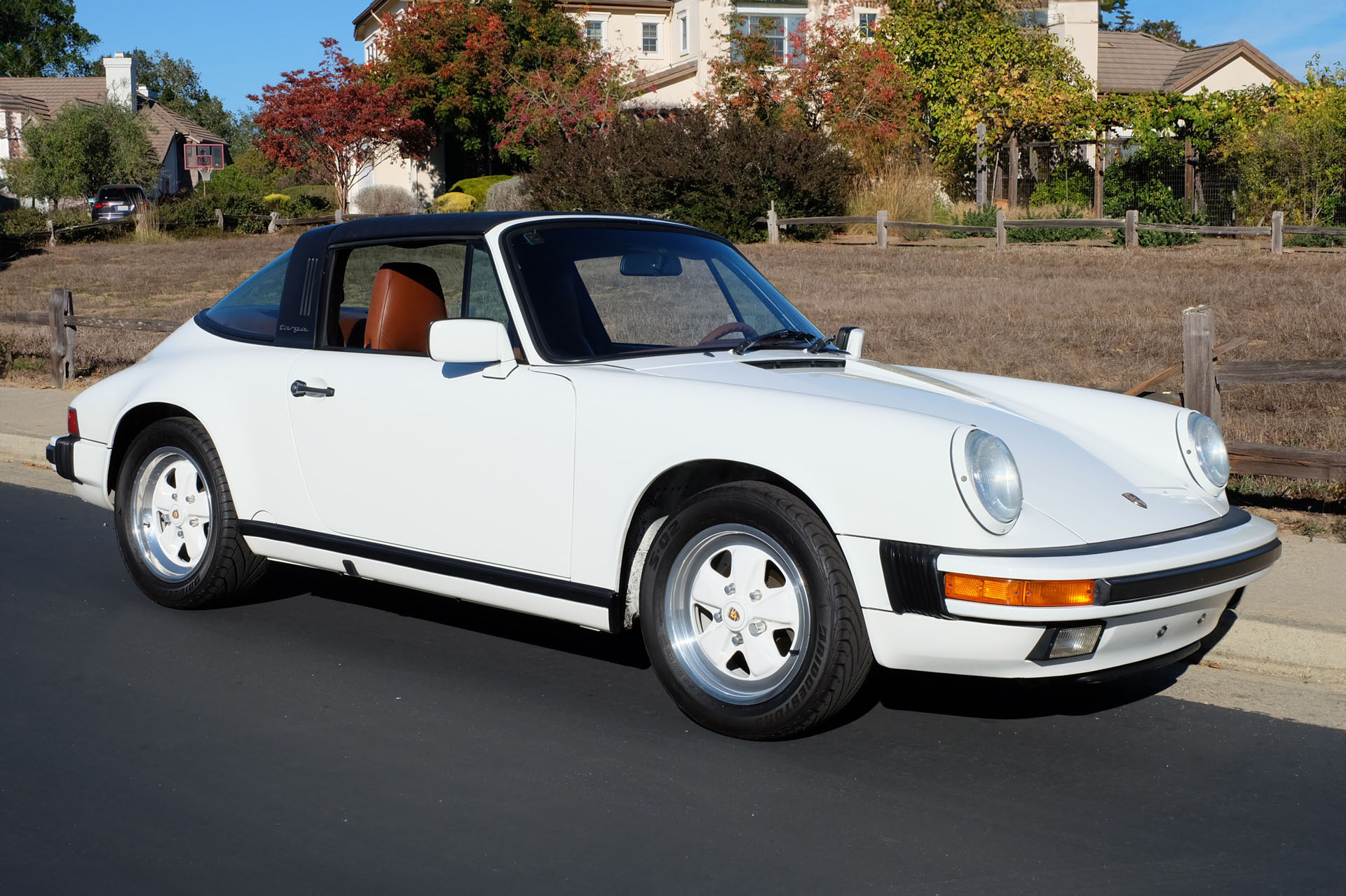 1987 Porsche 911 Carrera Targa
