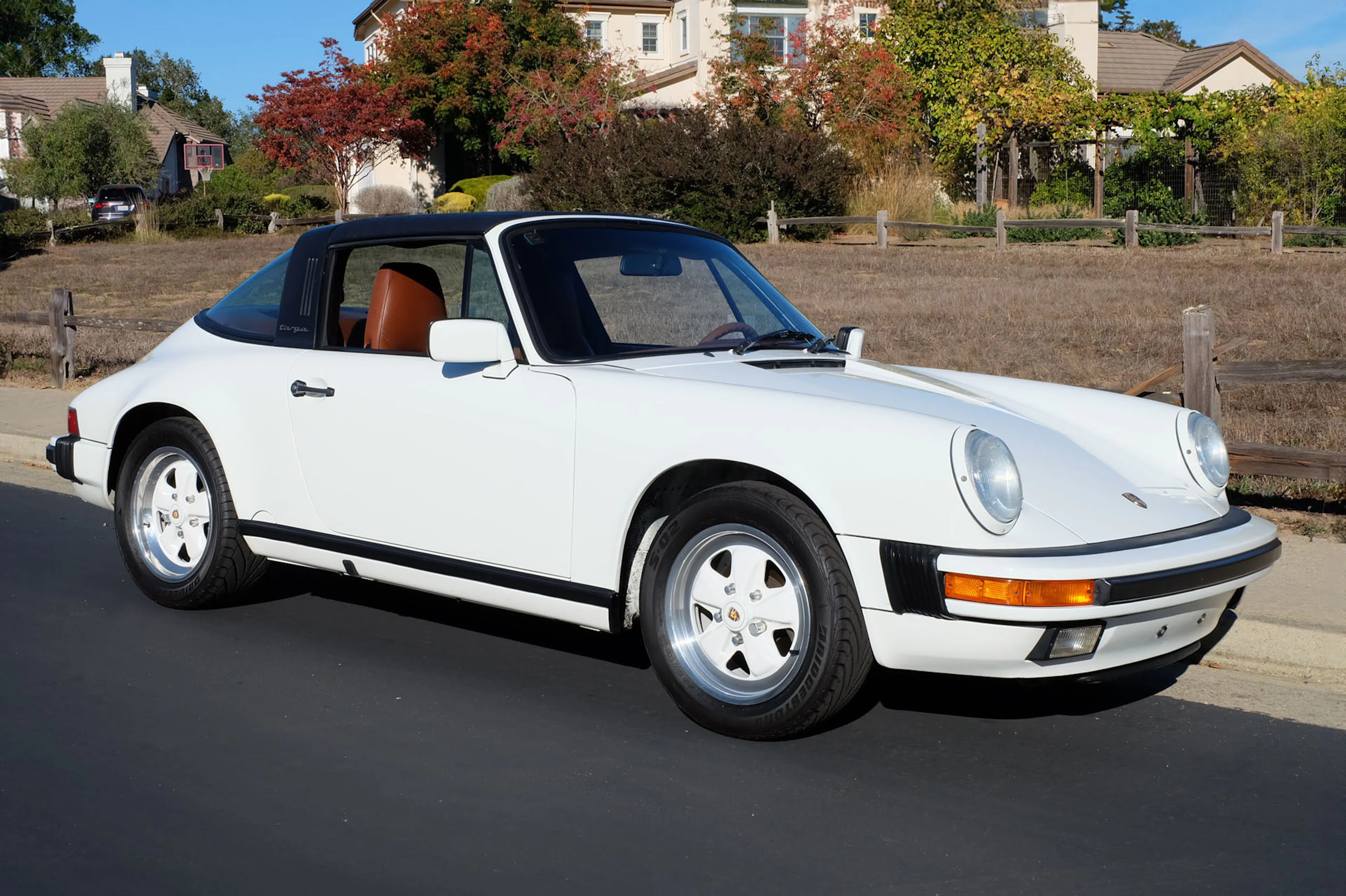 1987 Porsche 911 Carrera Targa