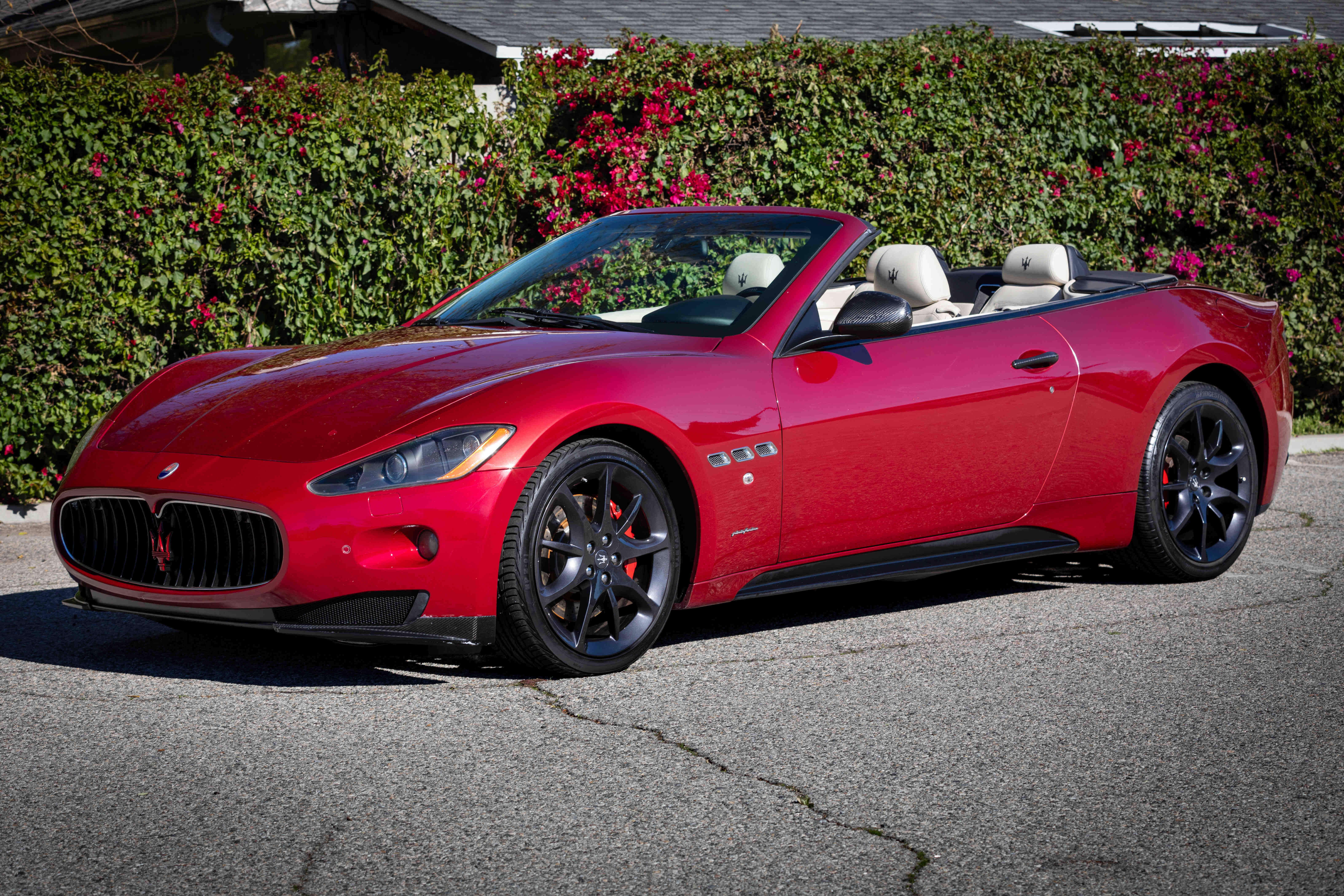 2012 Maserati GranTurismo Convertible MC Sport Line 