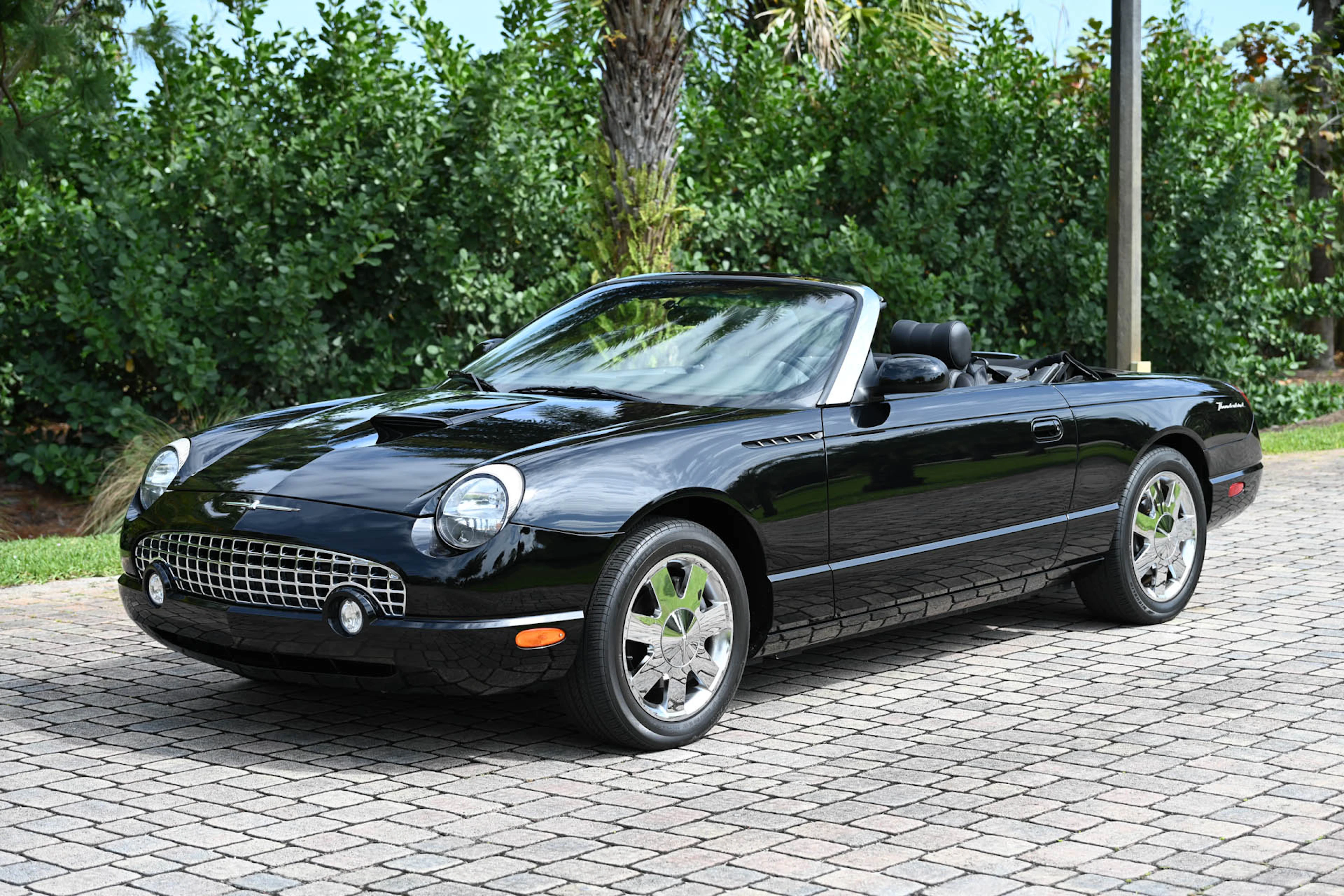 13k-Mile 2002 Ford Thunderbird