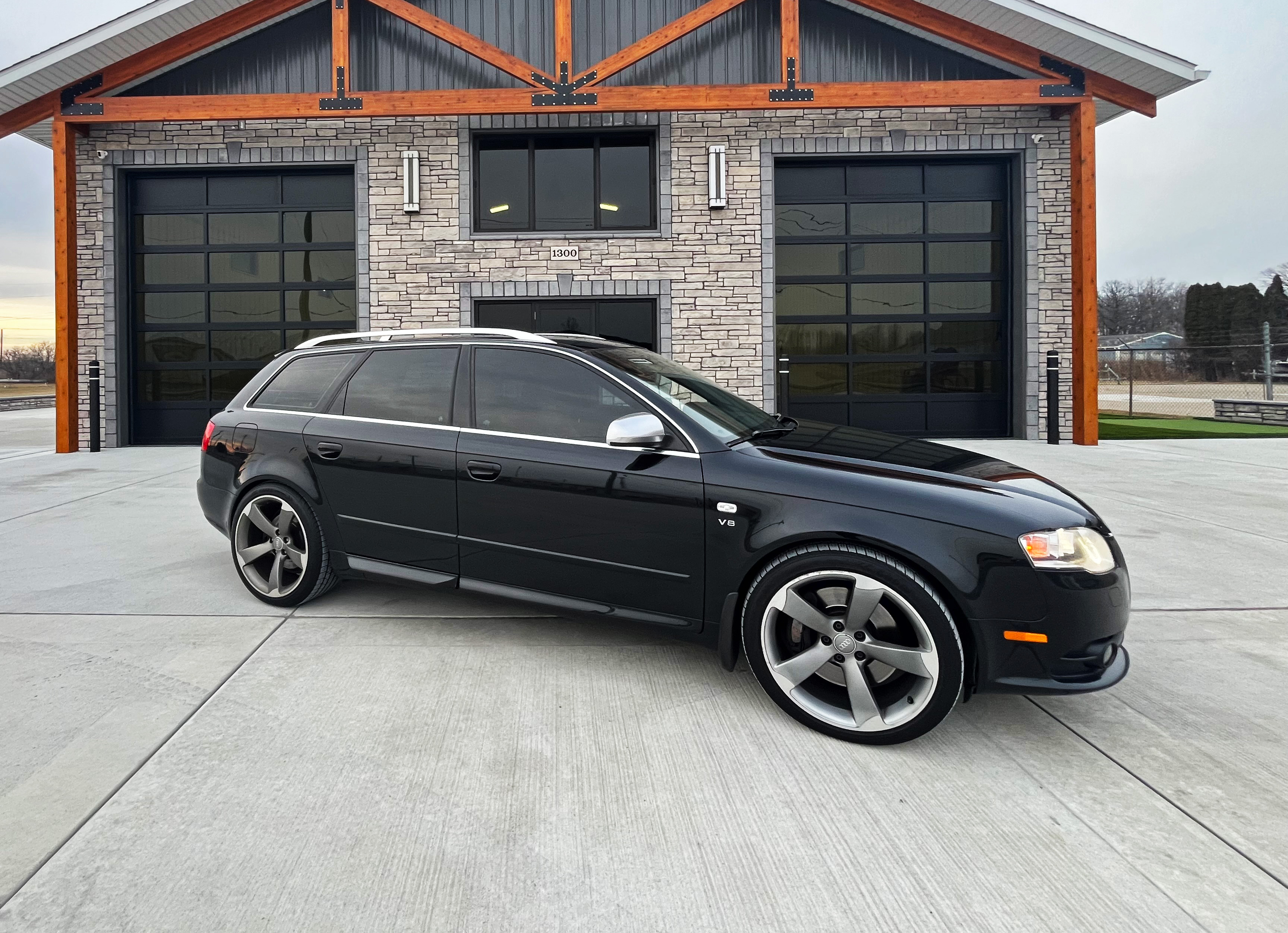2007 Audi S4 Avant Quattro "6MT"