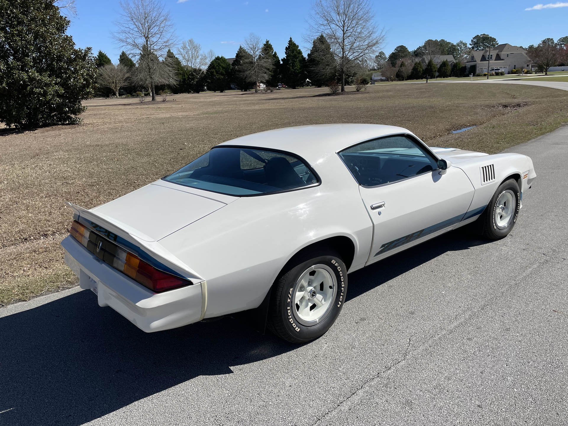無料クーポン配布 アプリ 1979 Chevrolet sale for Z28 Camaro 和書