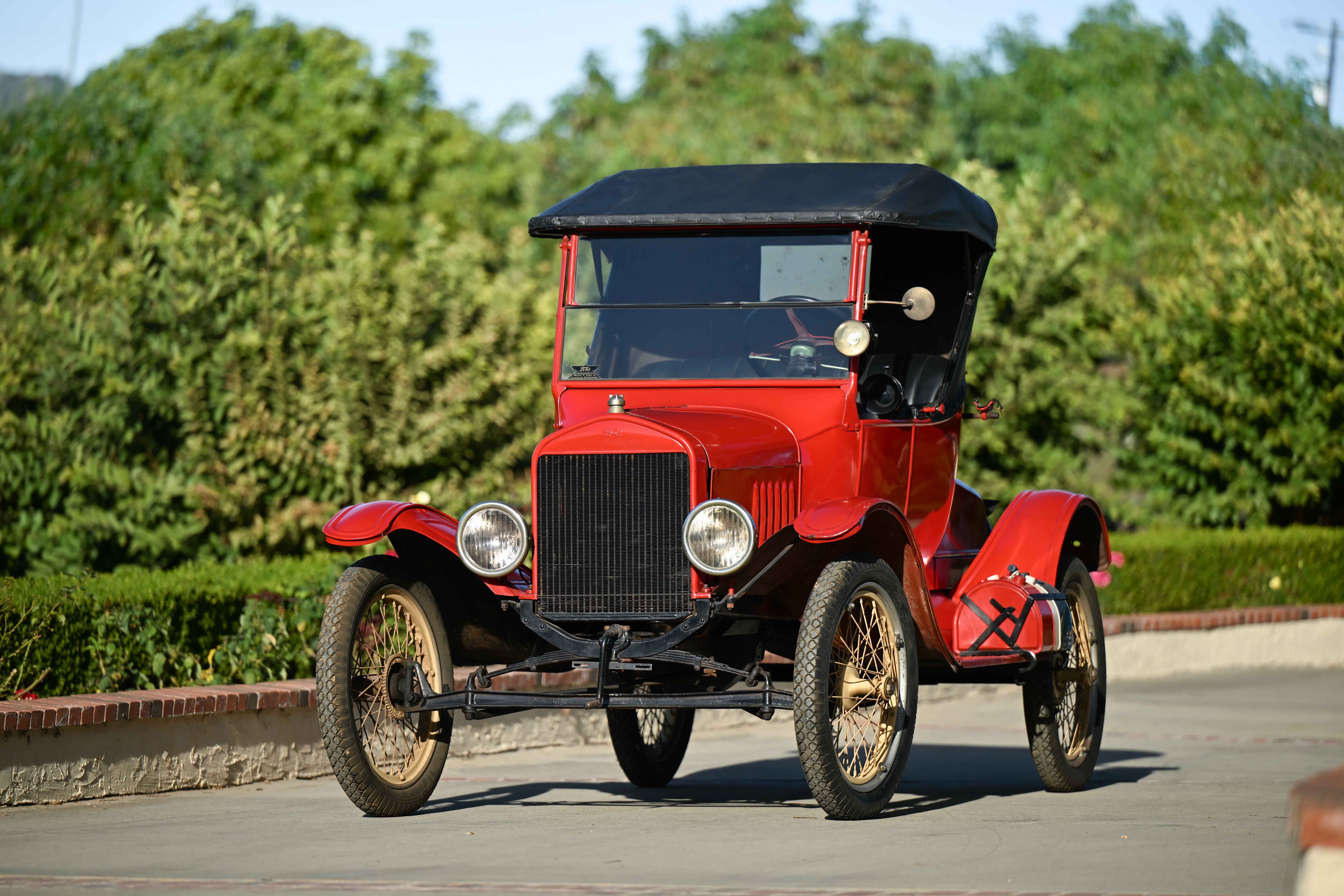 Gallery photo 2