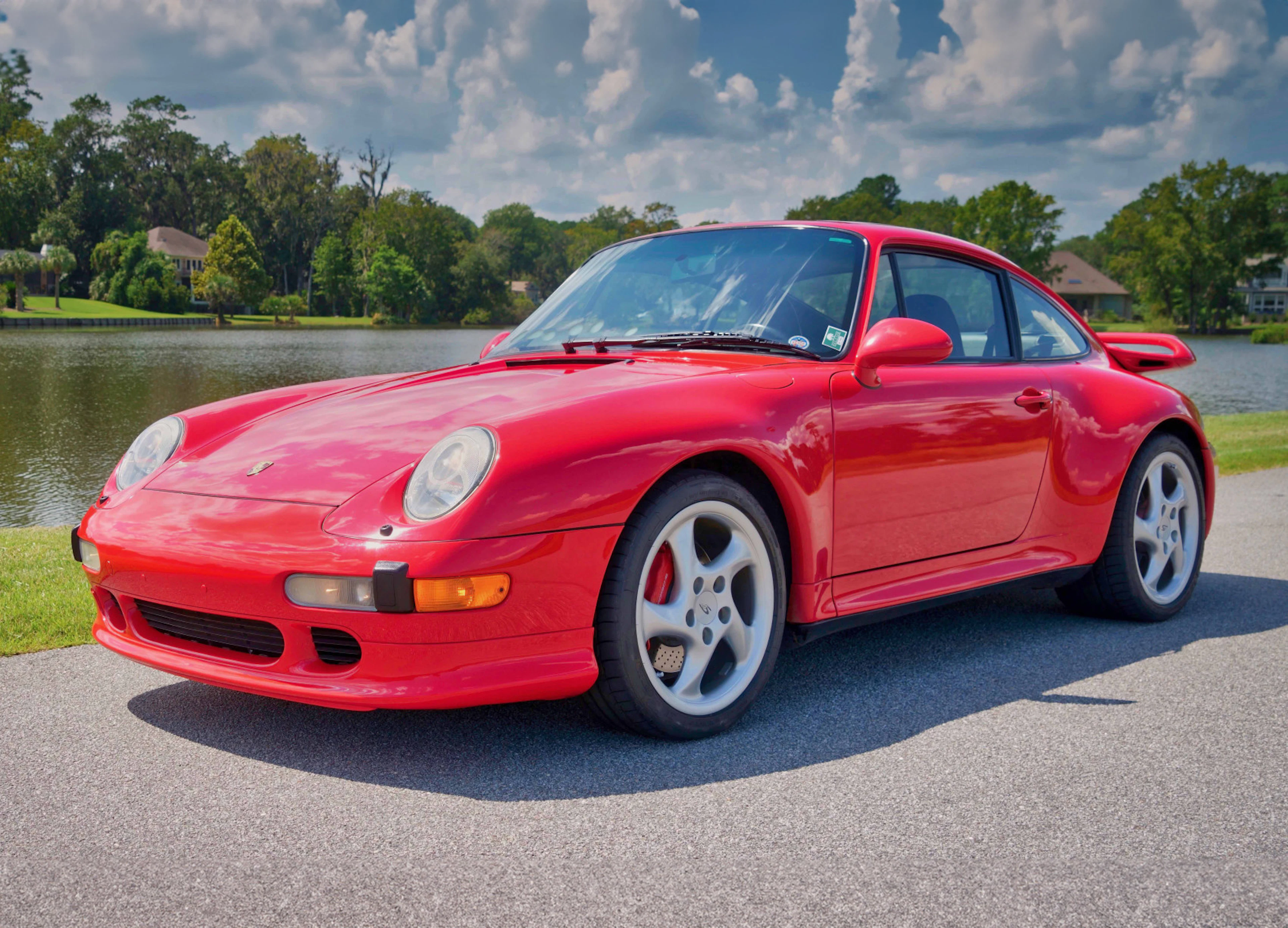 1997 Porsche 911 Carrera 4S Aerokit II