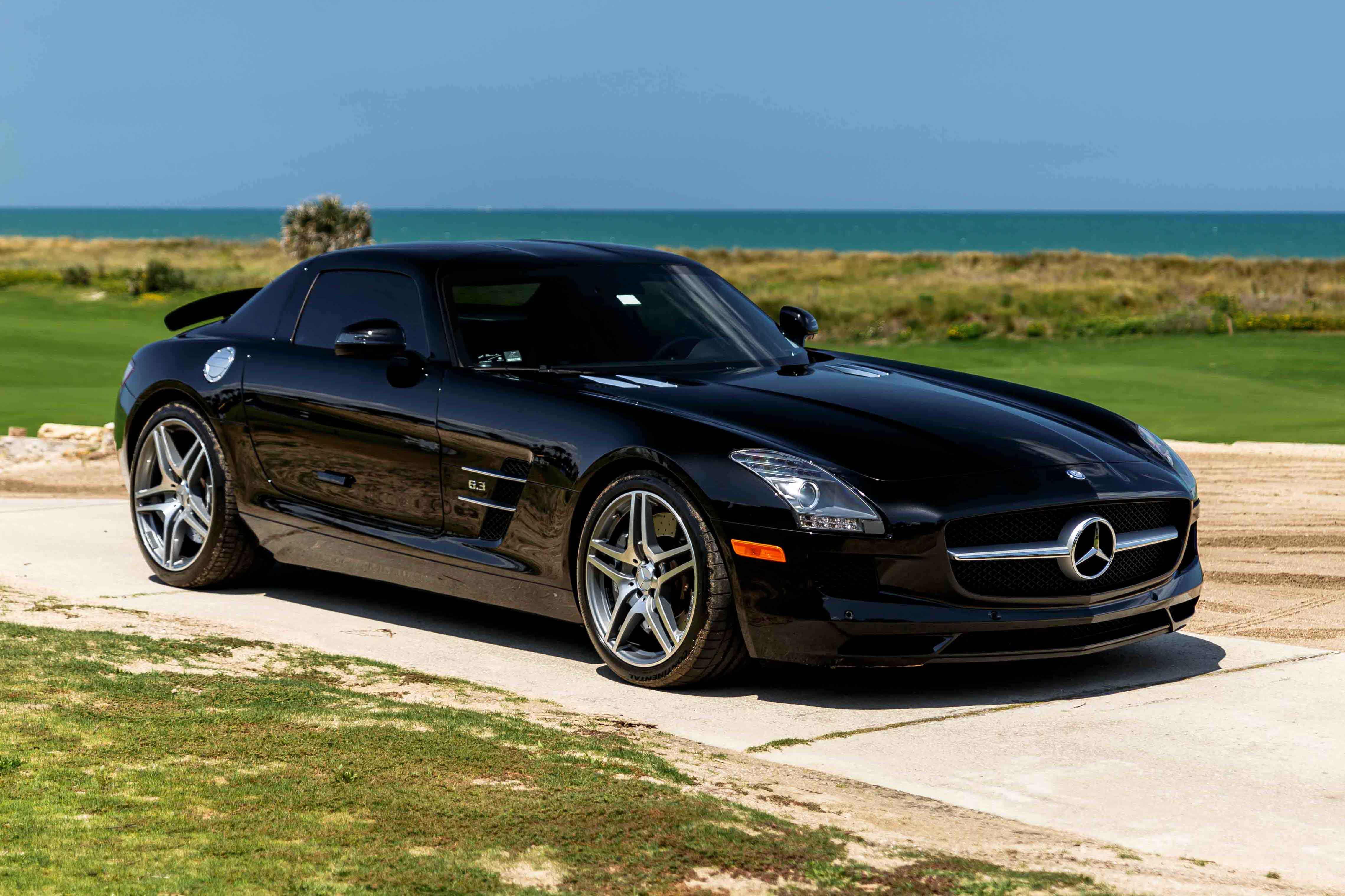 2012 Mercedes-Benz SLS AMG Coupe