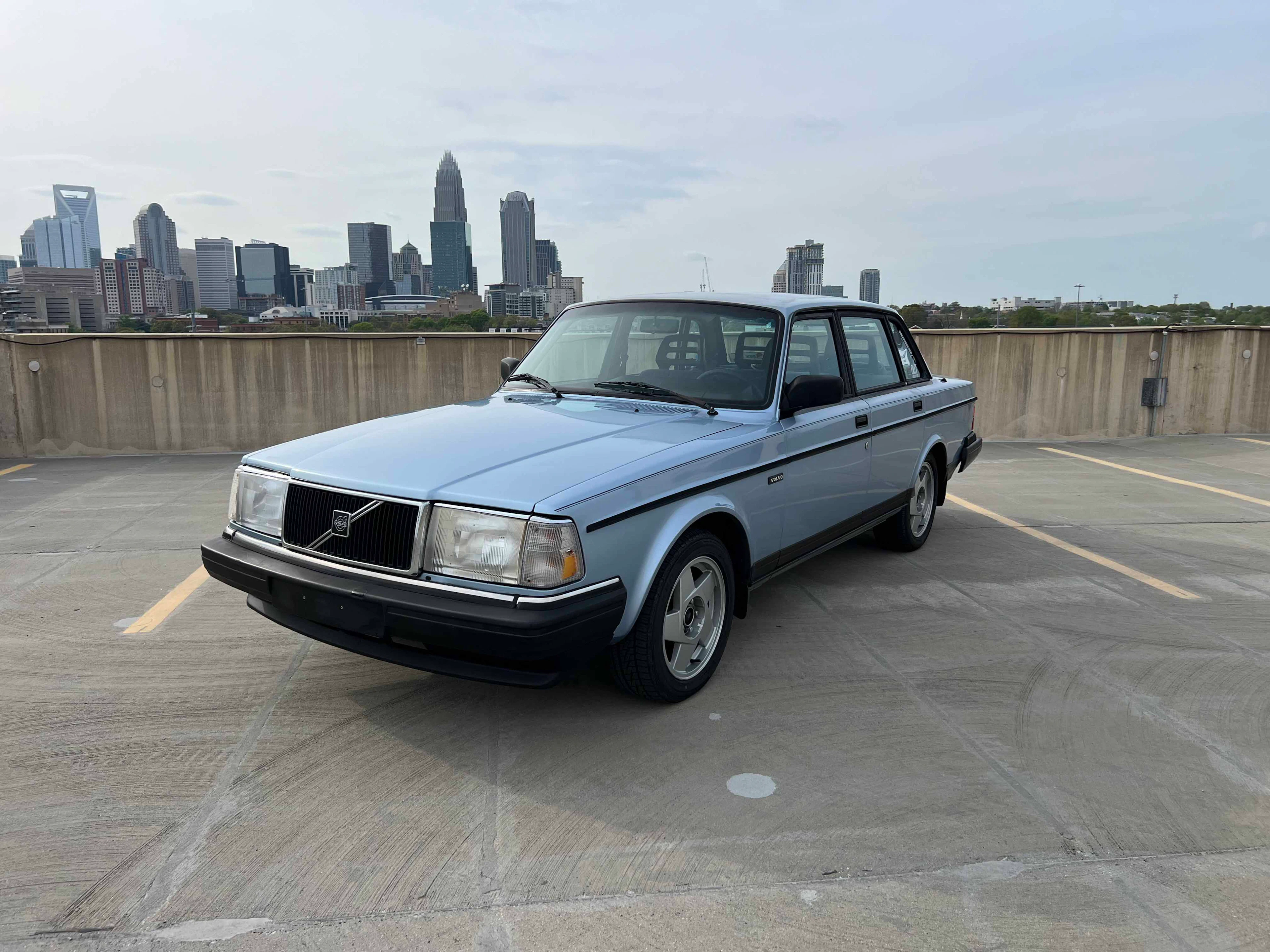 1992 Volvo 240 GL Sedan