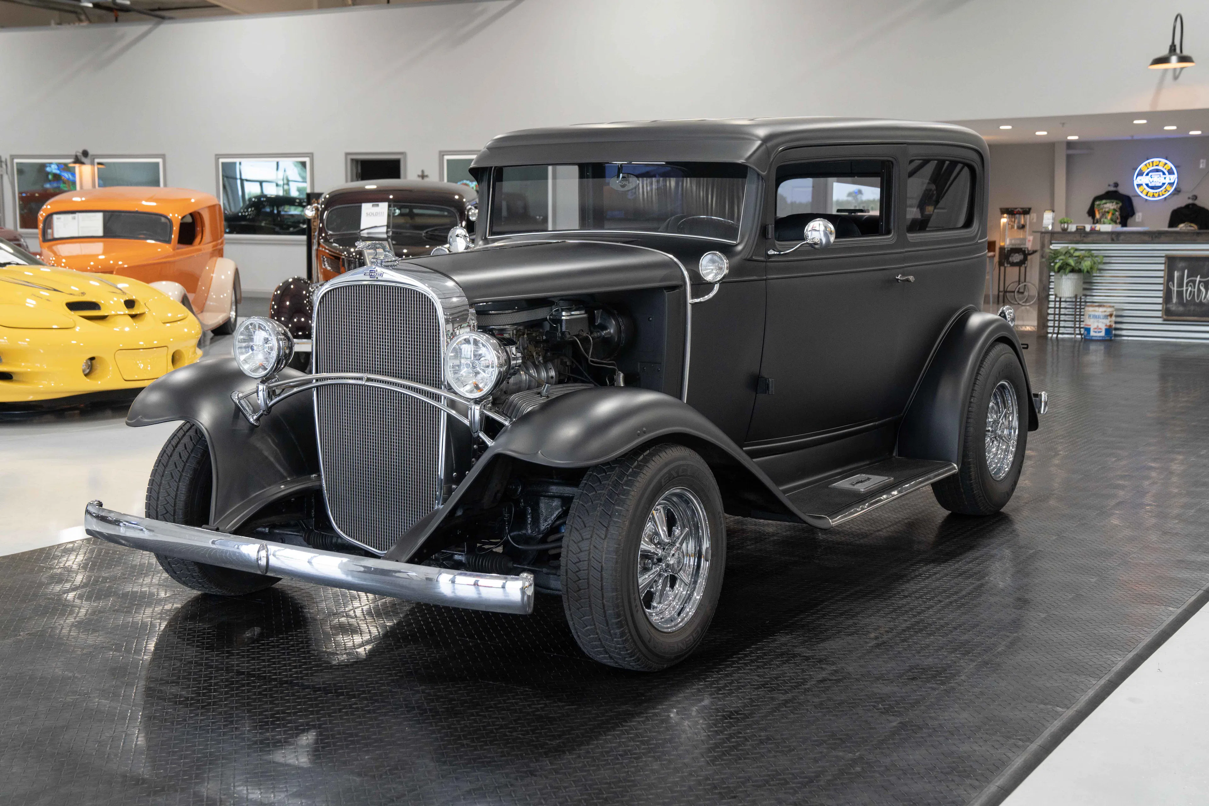 1932 Chevrolet Standard 2-Door Coach Hot Rod