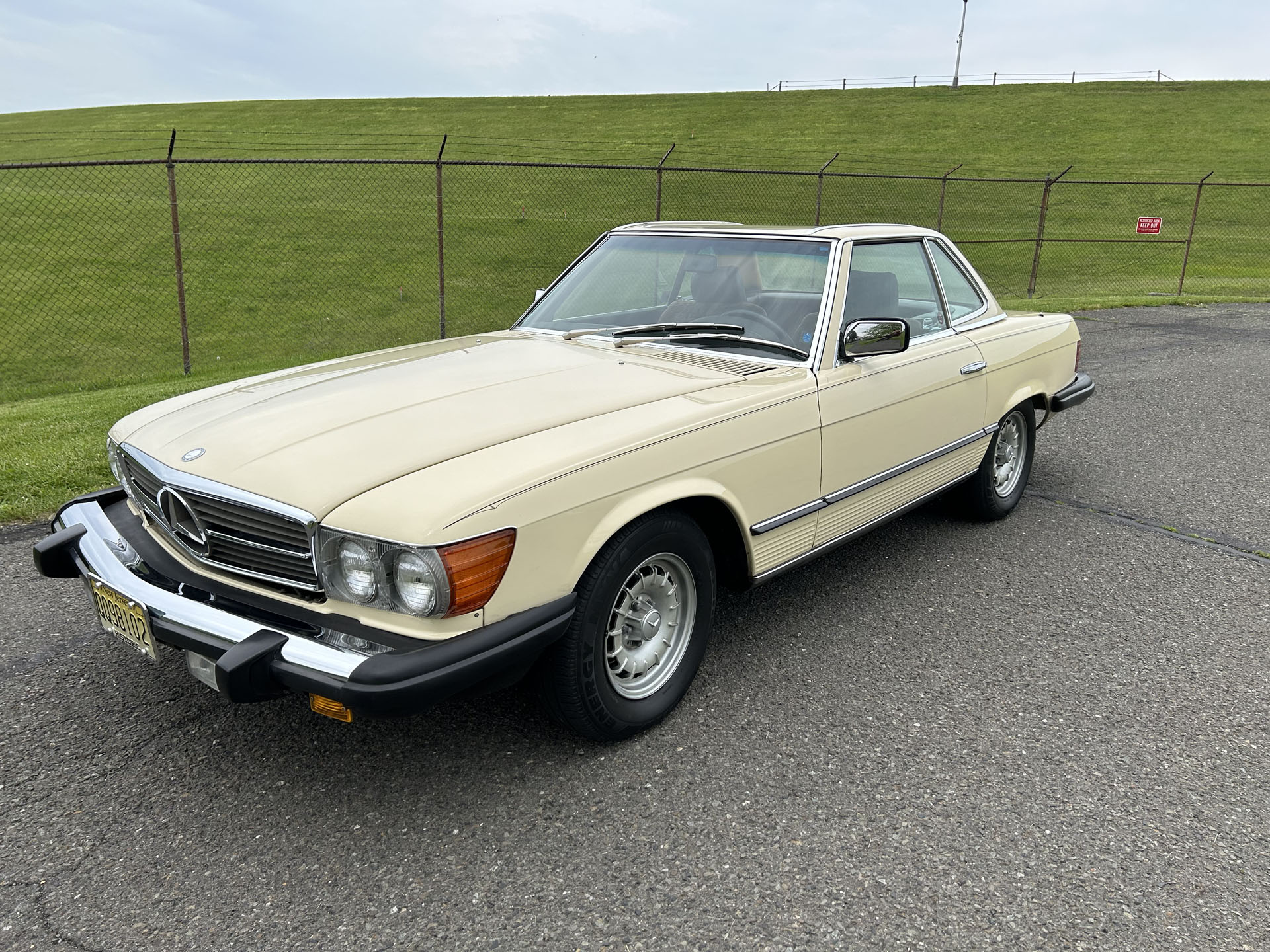 1985 Mercedes-Benz 380 SL