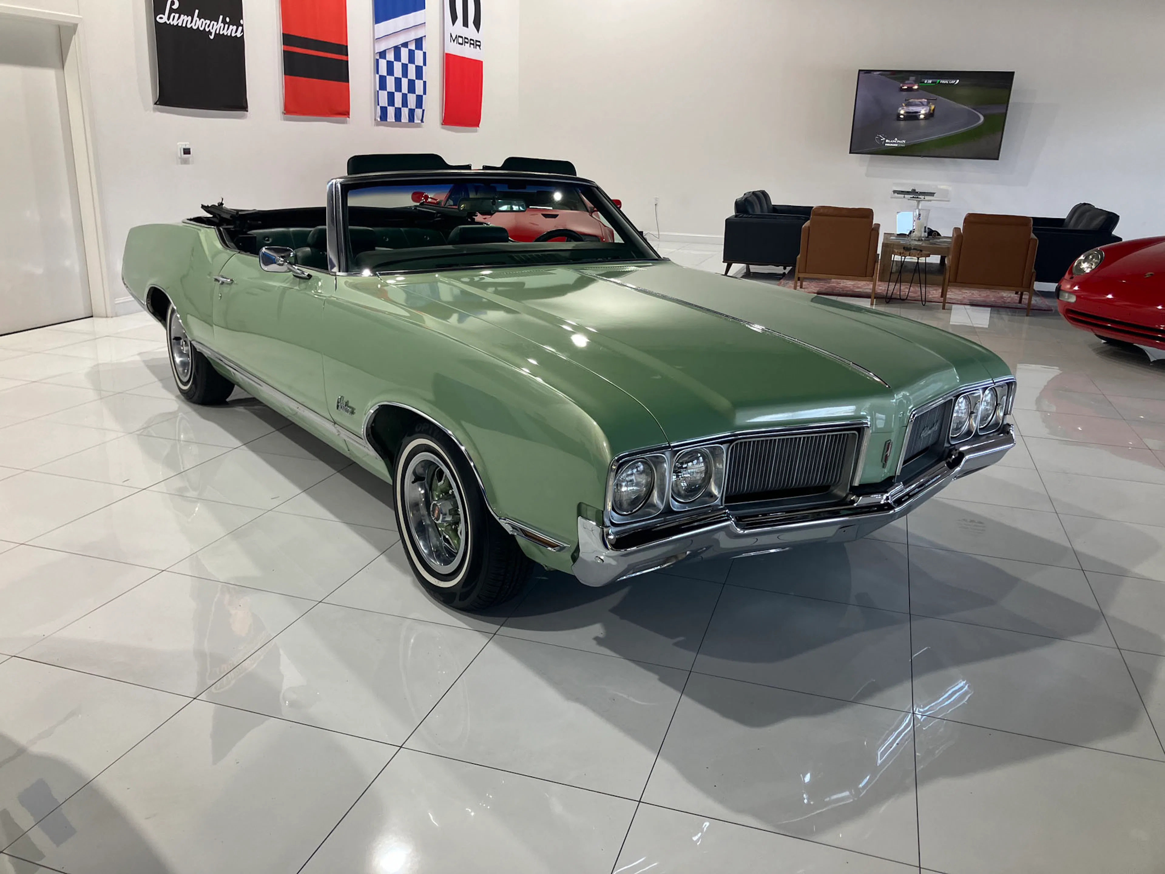 1970 Oldsmobile Cutlass Convertible