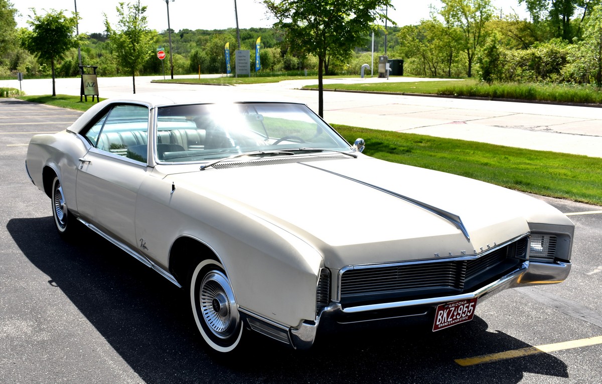 1966 Buick Riviera