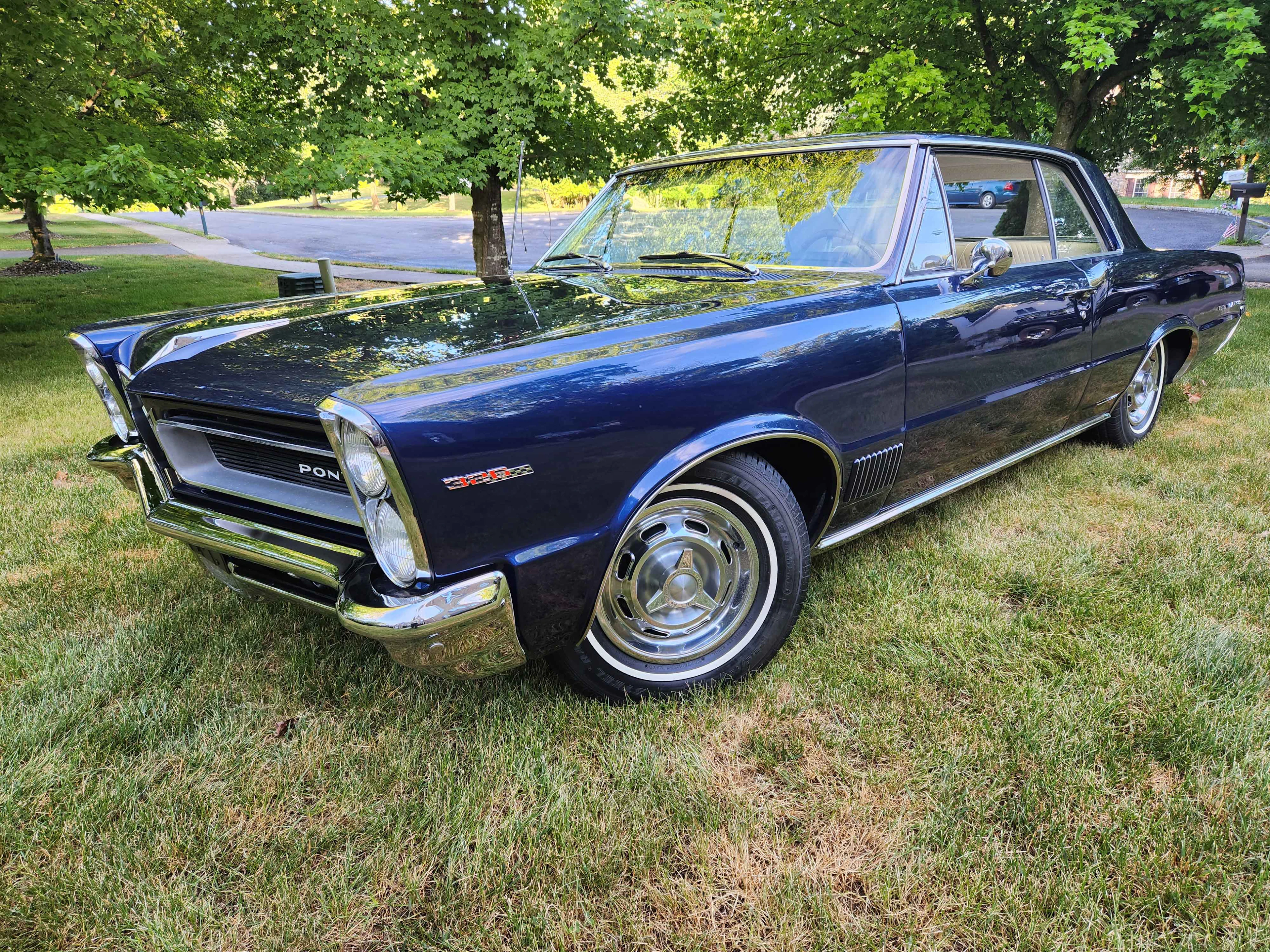 1965 Pontiac Le Mans Hardtop Coupe