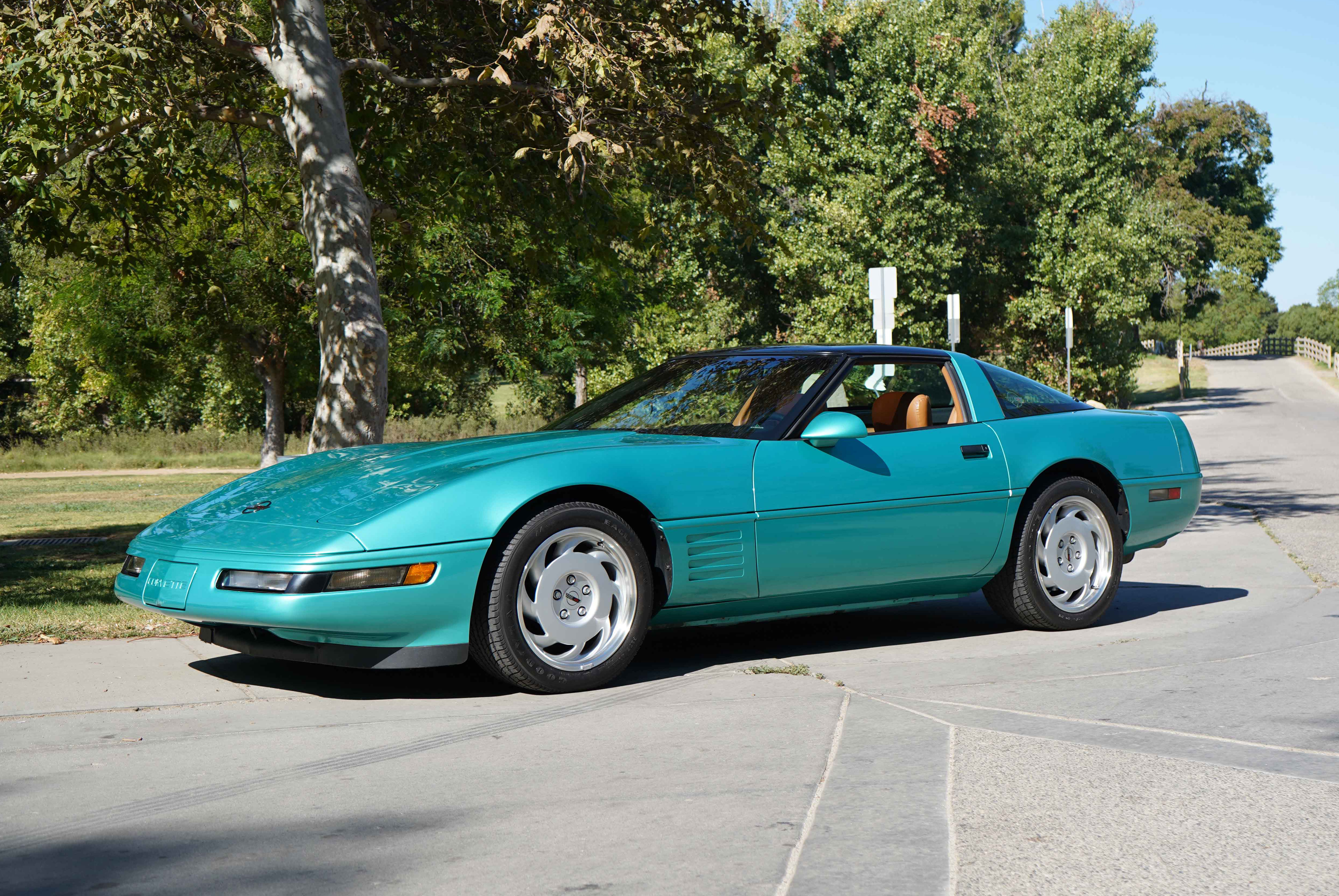 25k-Mile 1991 Chevrolet Corvette Coupe Six-Speed