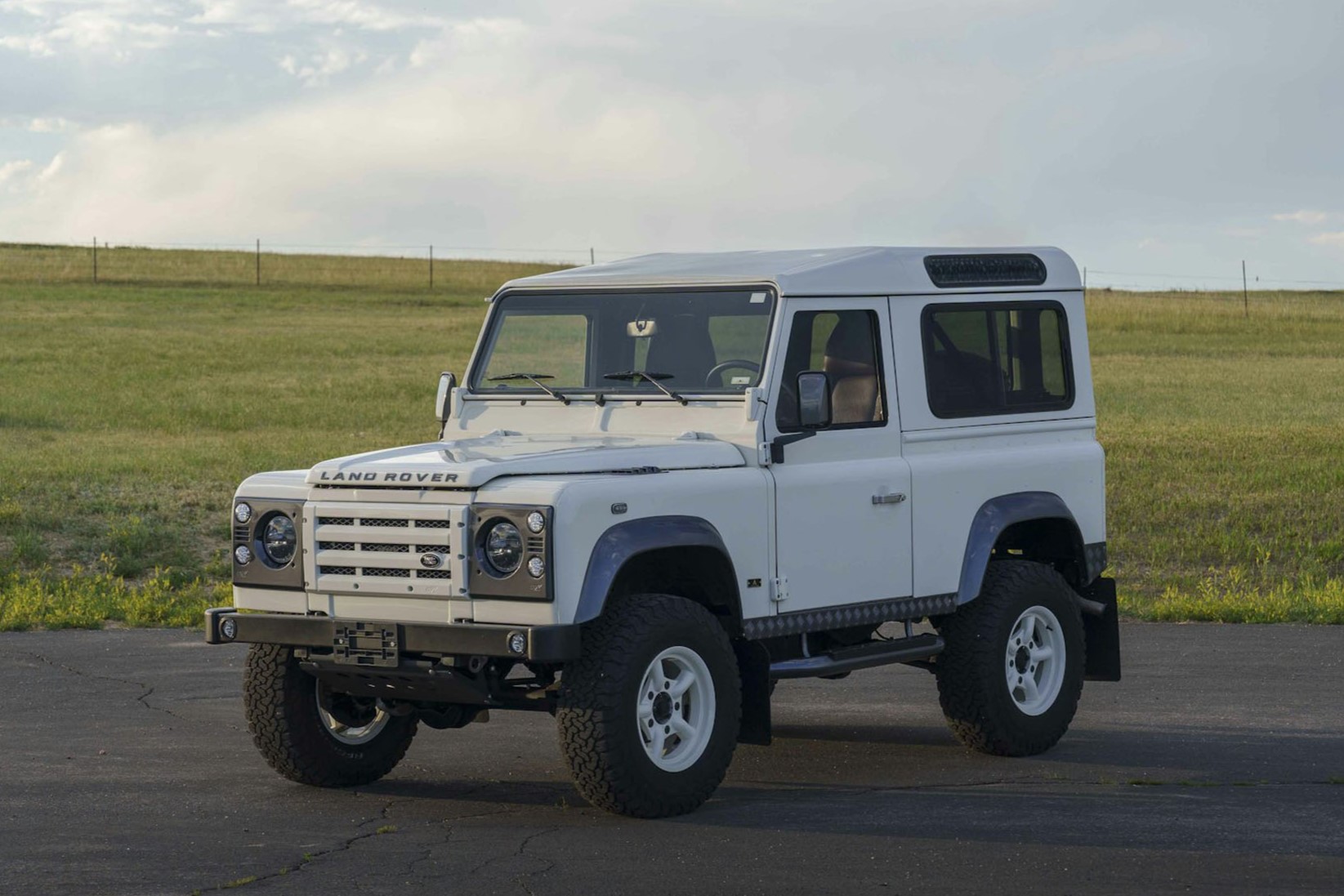1995 Land Rover Defender 90 by Arkonik
