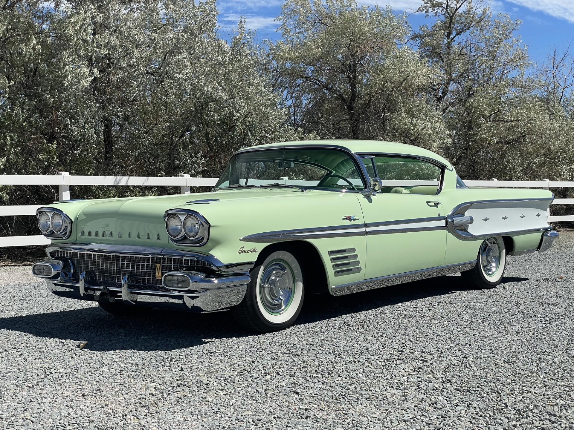 1958 Pontiac Bonneville Sport Coupe