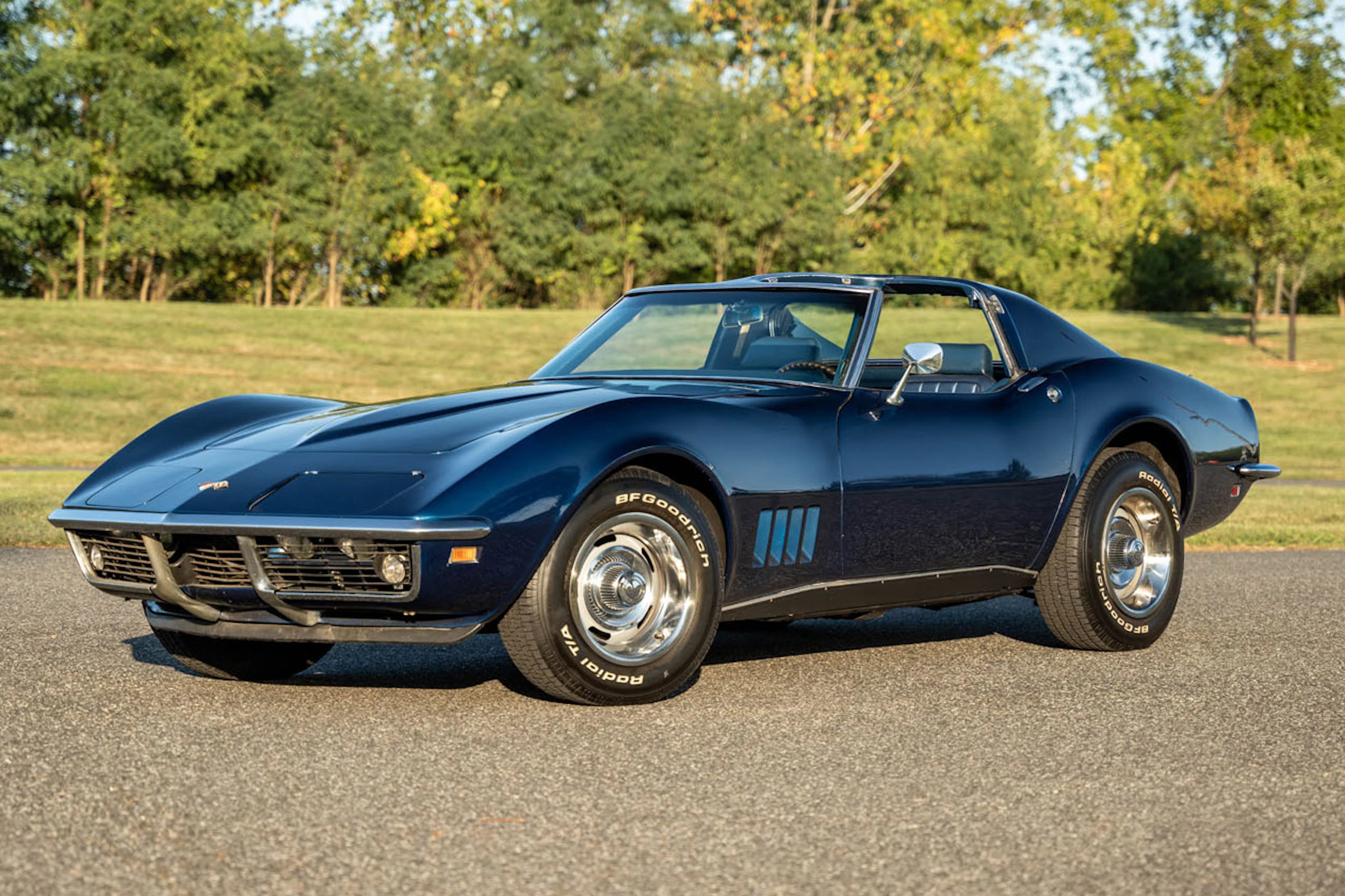 1968 Chevrolet Corvette Stingray Coupe 327/350 Four-Speed