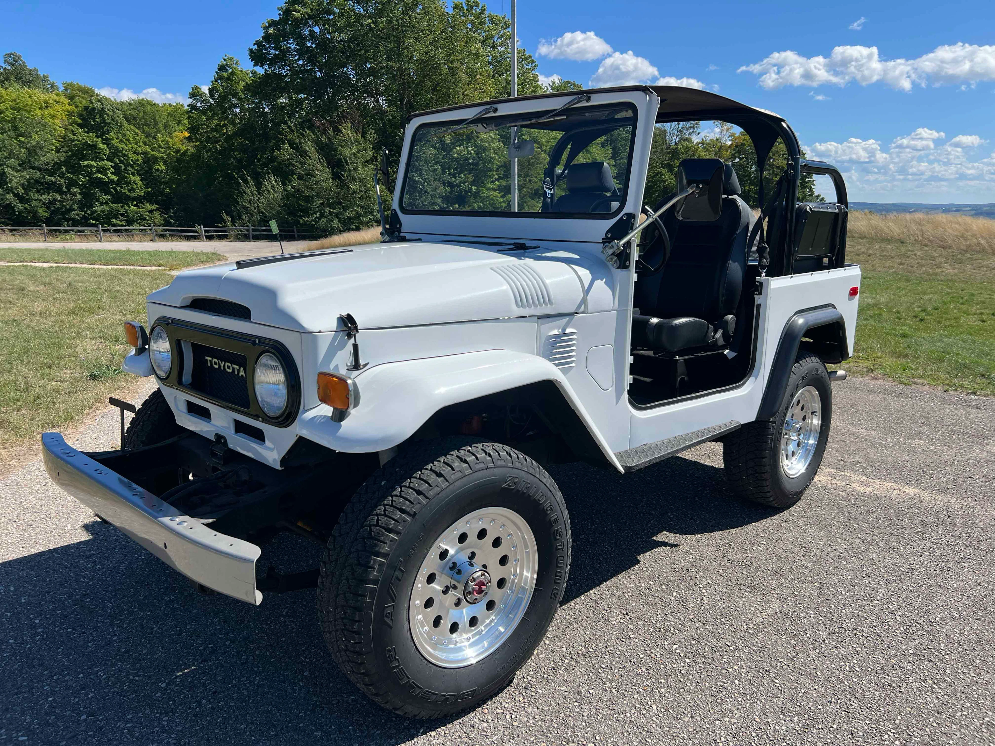 350-Powered 1974 Toyota Land Cruiser FJ40