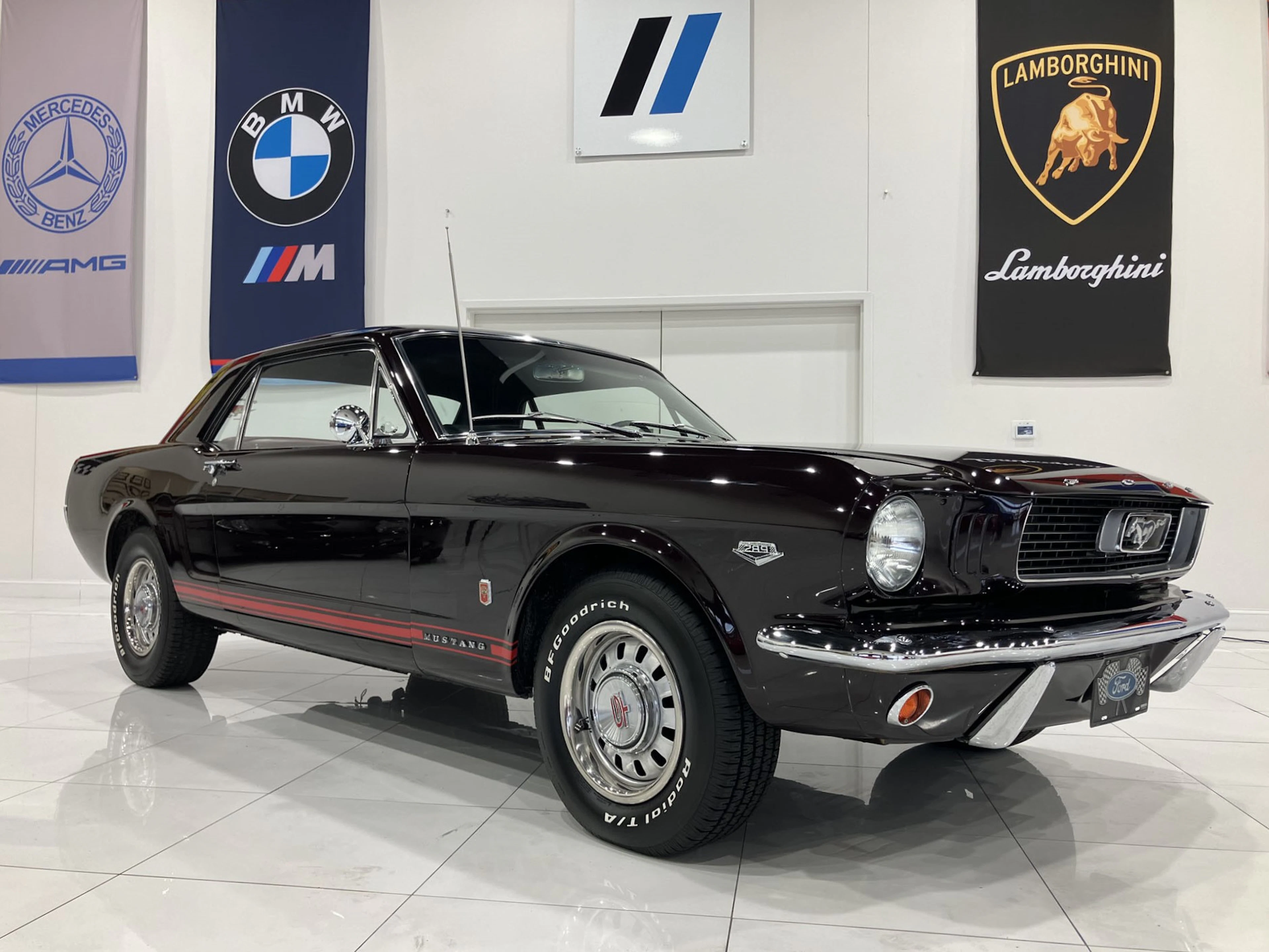 347 cu-in Stroker V8-Powered 1966 Ford Mustang GT Tribute