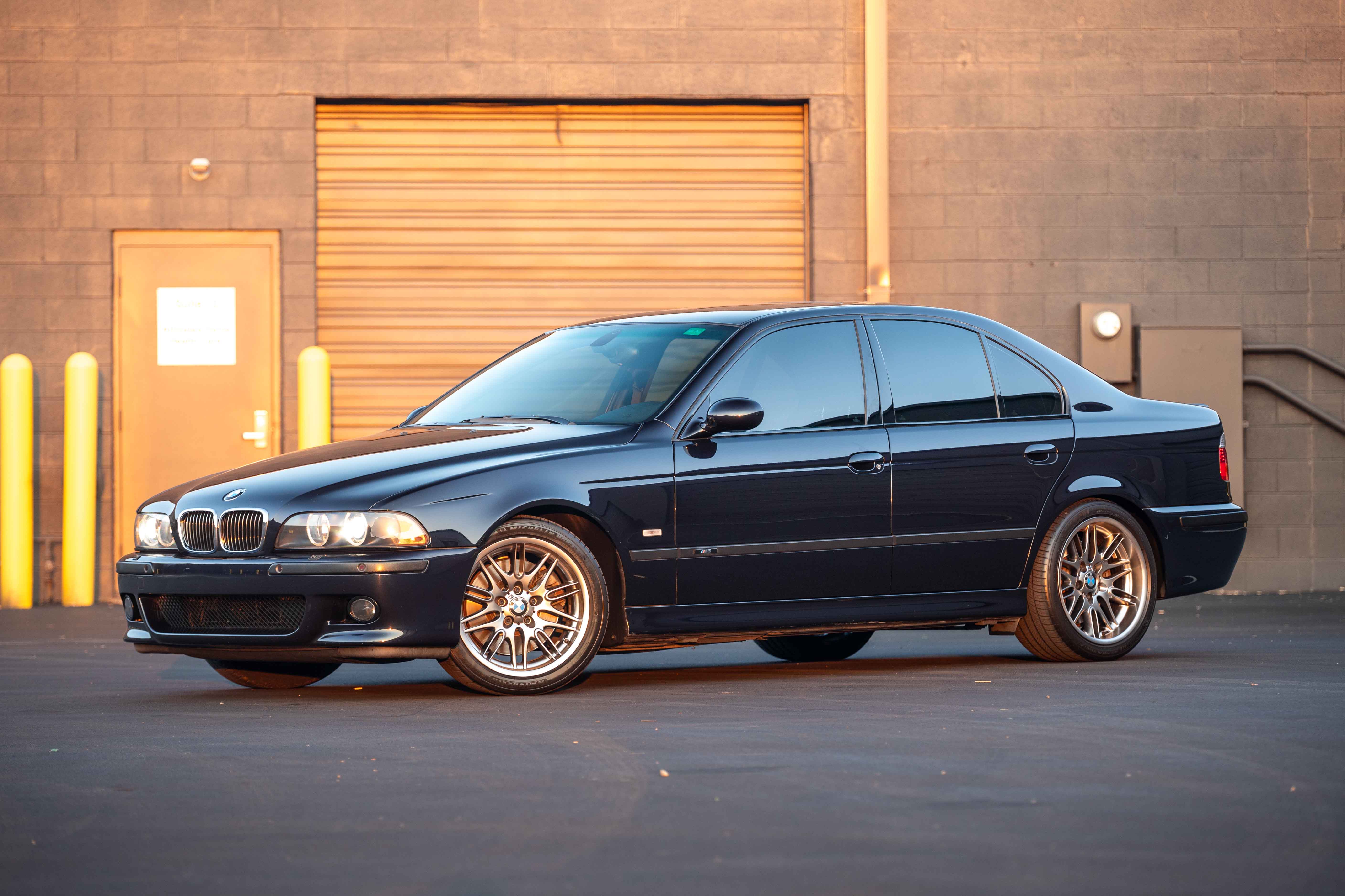 2002 BMW M5