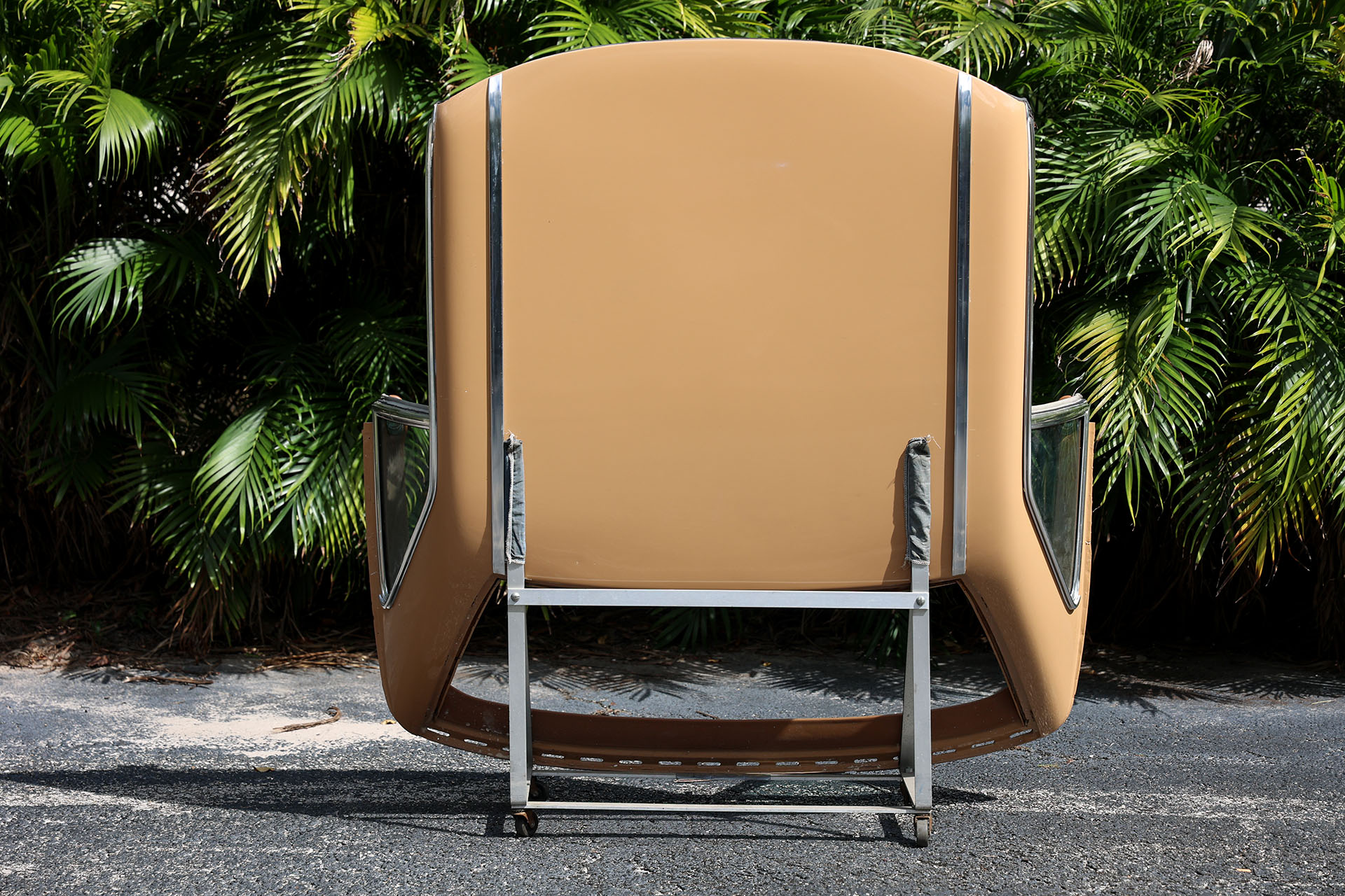 R107-Generation Mercedes-Benz SL Hardtop in Colorado Beige (470) 